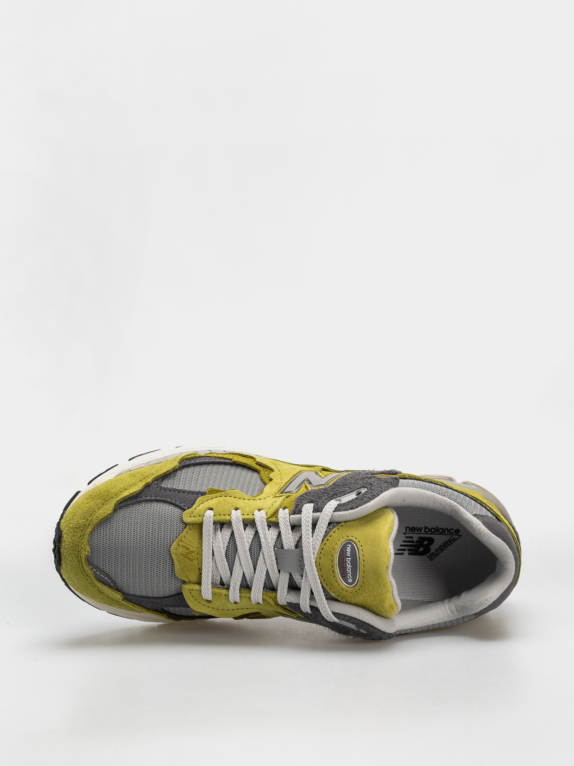 New Balance 2002 Schuhe (sea moss/raincloud)