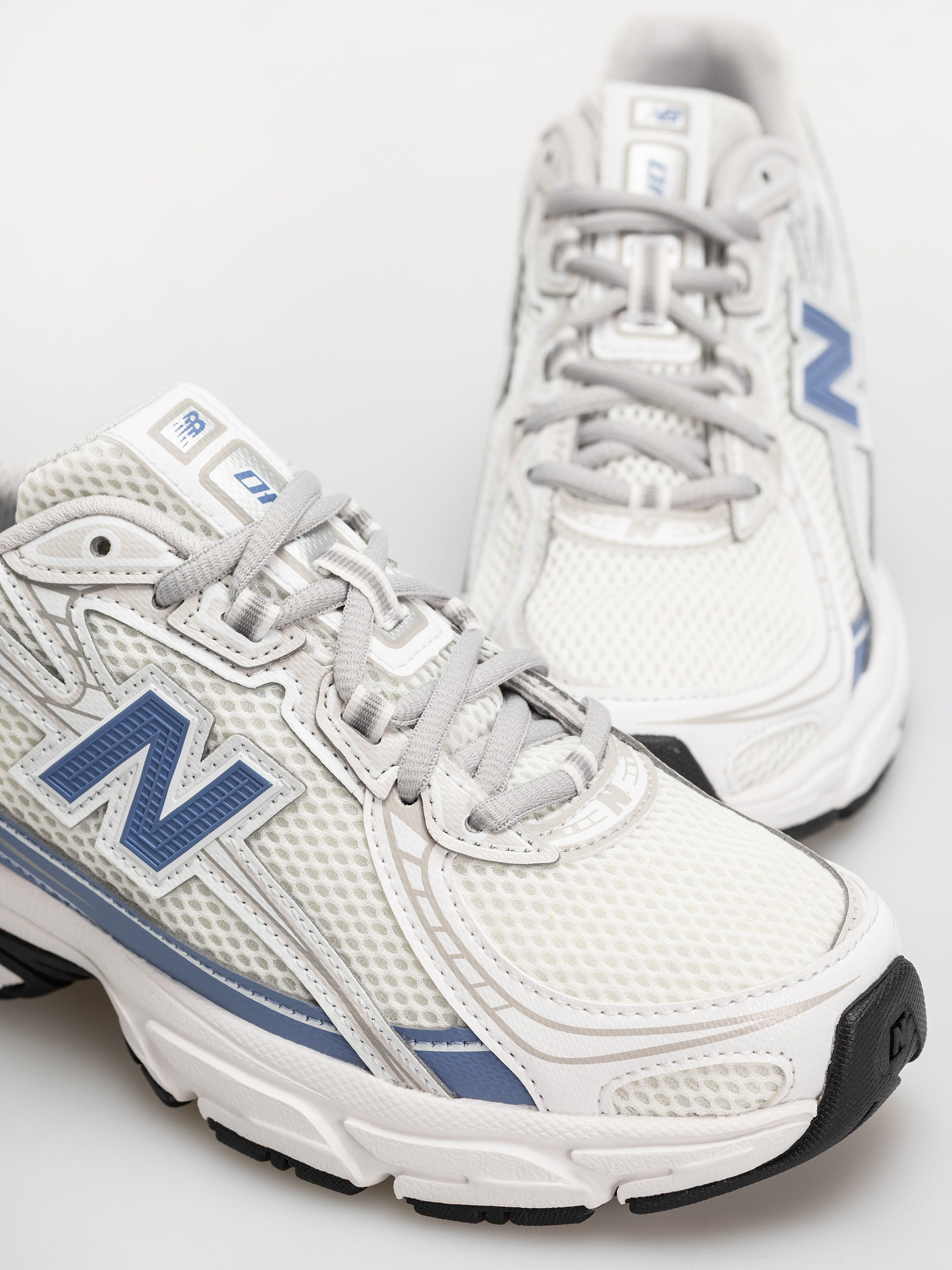New Balance 740 JR Shoes (103 white/fairweather blue)