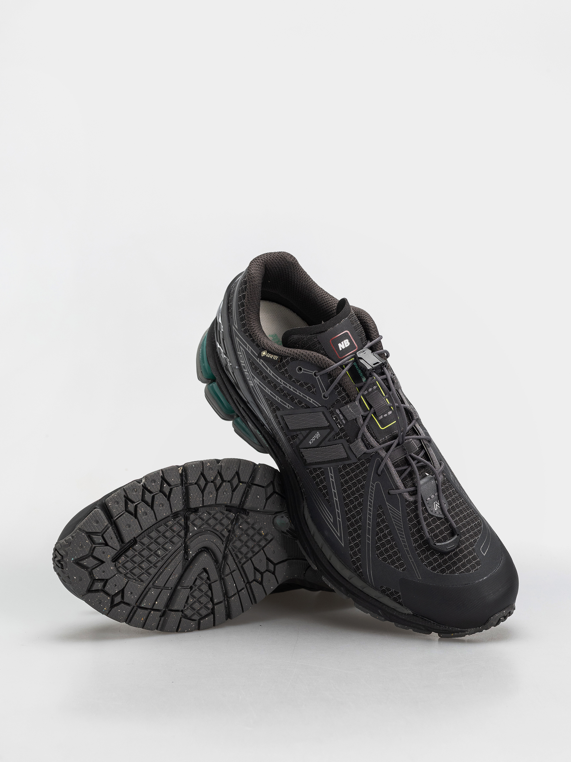 New Balance 1906 Shoes (castlerock/faded black)