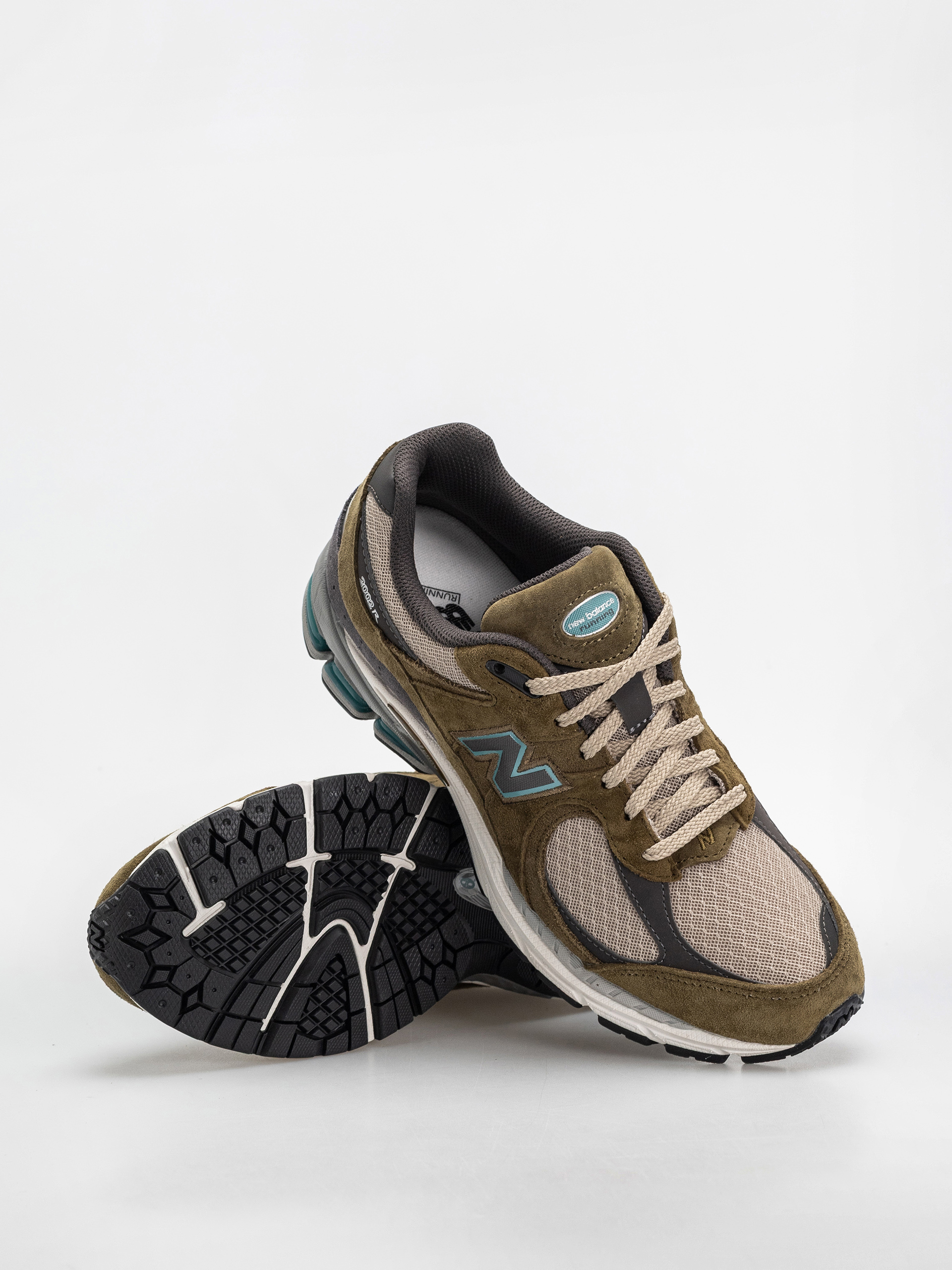 New Balance 2002 Shoes (woodland/stoneware)