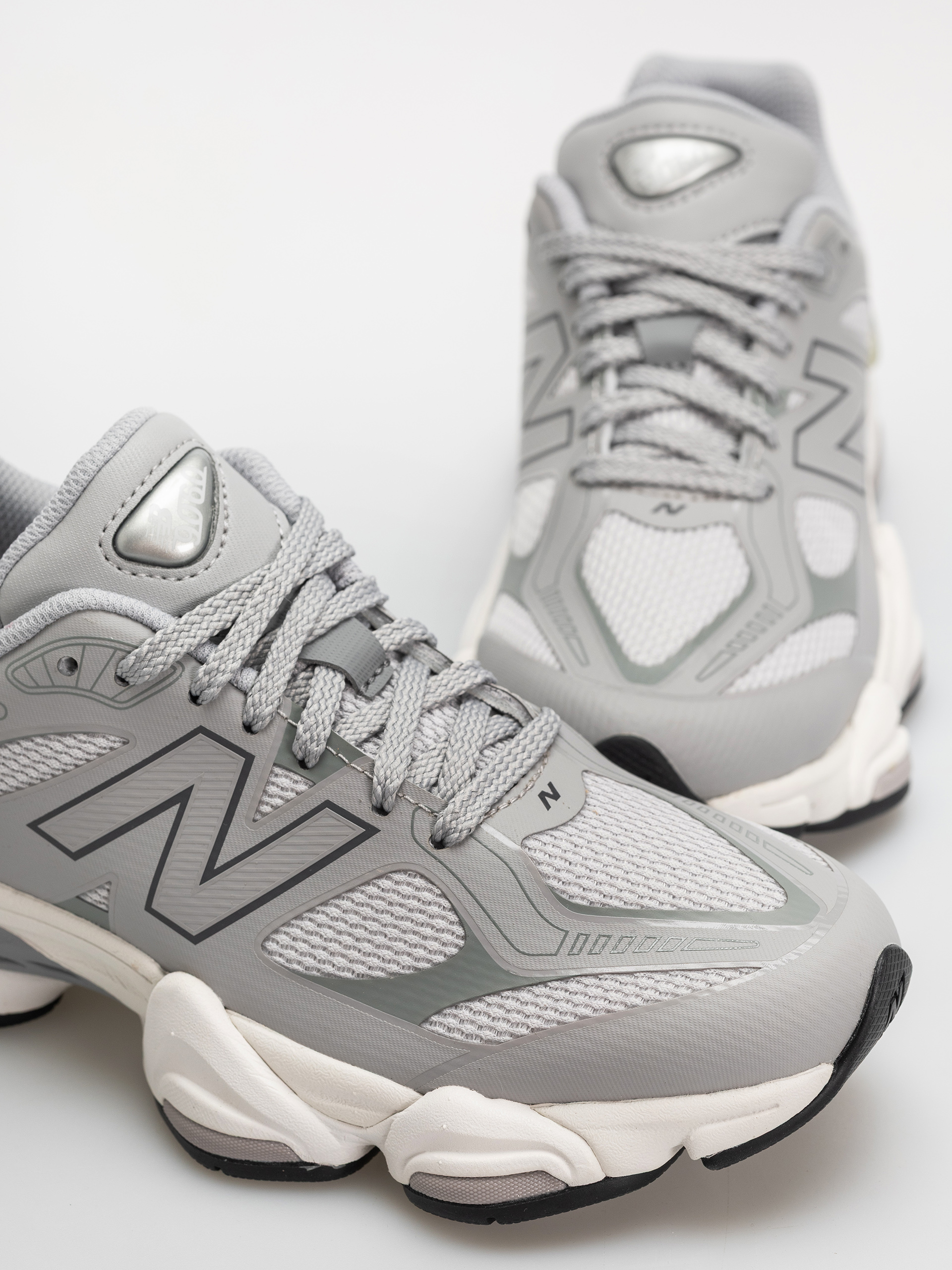New Balance 9060 Schuhe (raincloud/slate grey)