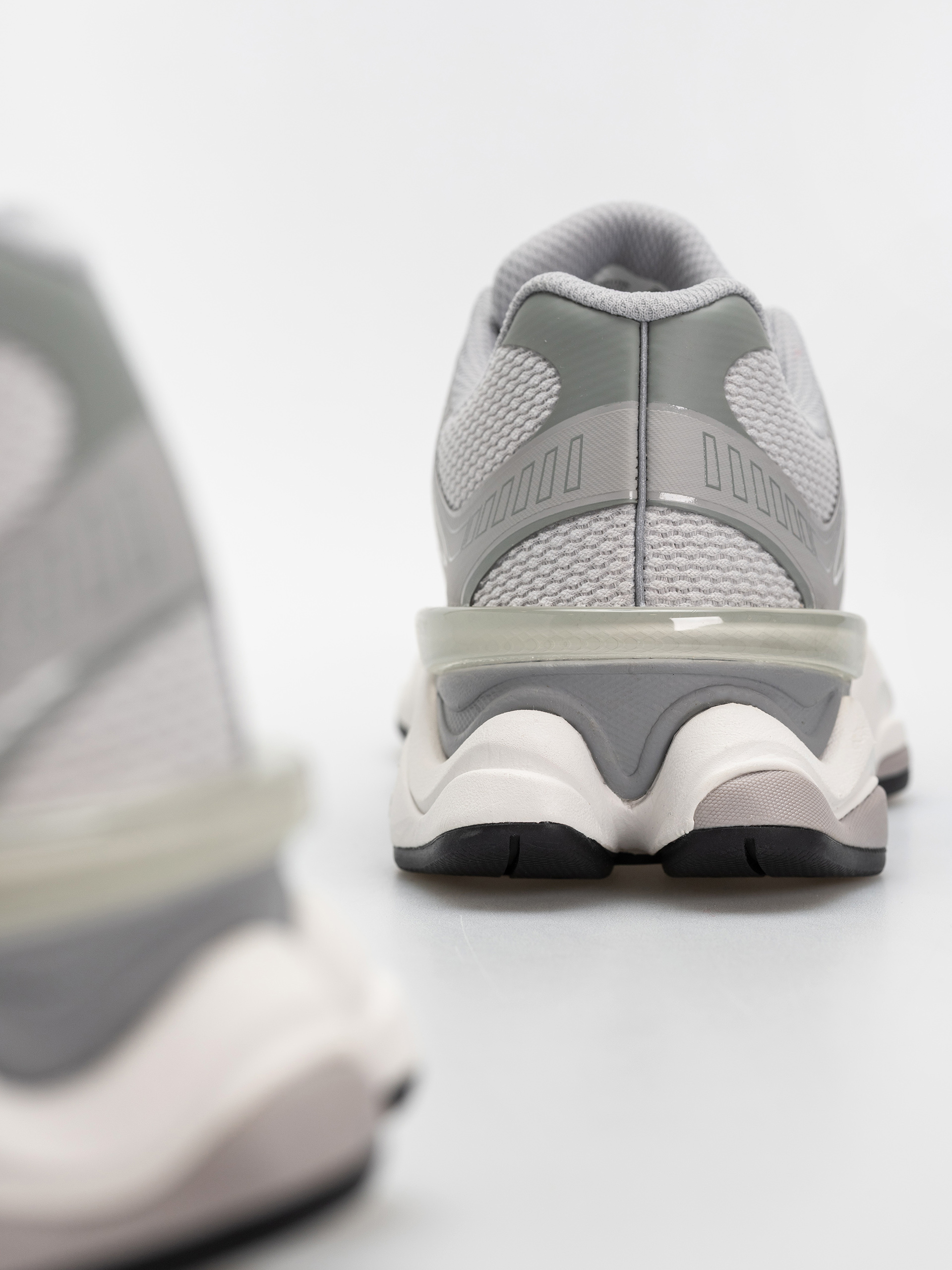 New Balance 9060 Schuhe (raincloud/slate grey)