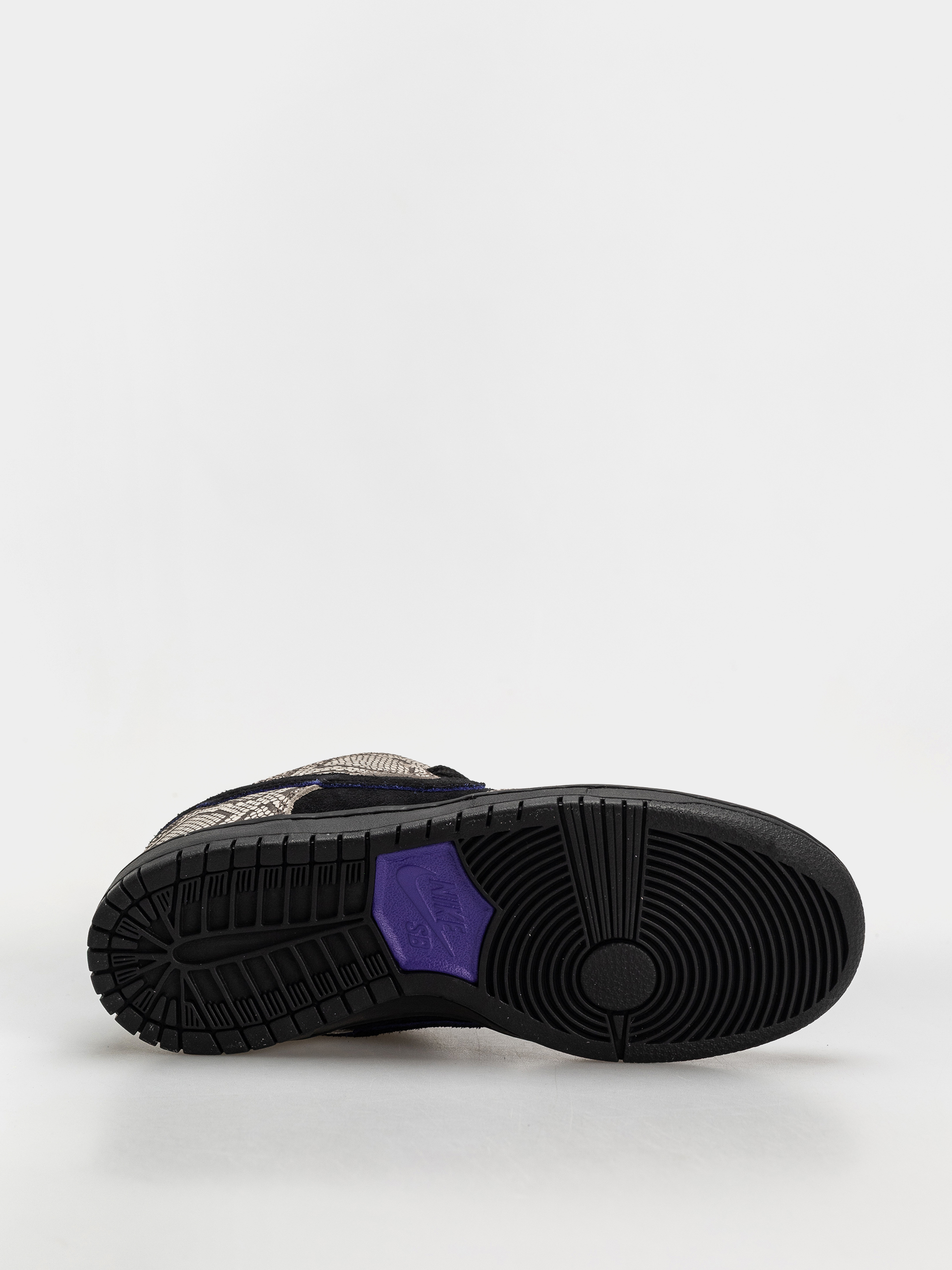 Nike SB Dunk Low Pro Shoes (string/black bright spruce fierce purple)