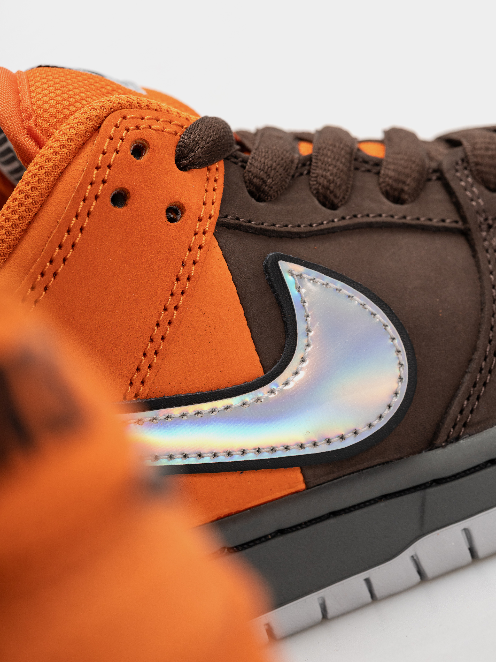 Nike SB Dunk Low Pro Schuhe (safety orange/wolf grey baroque brown)