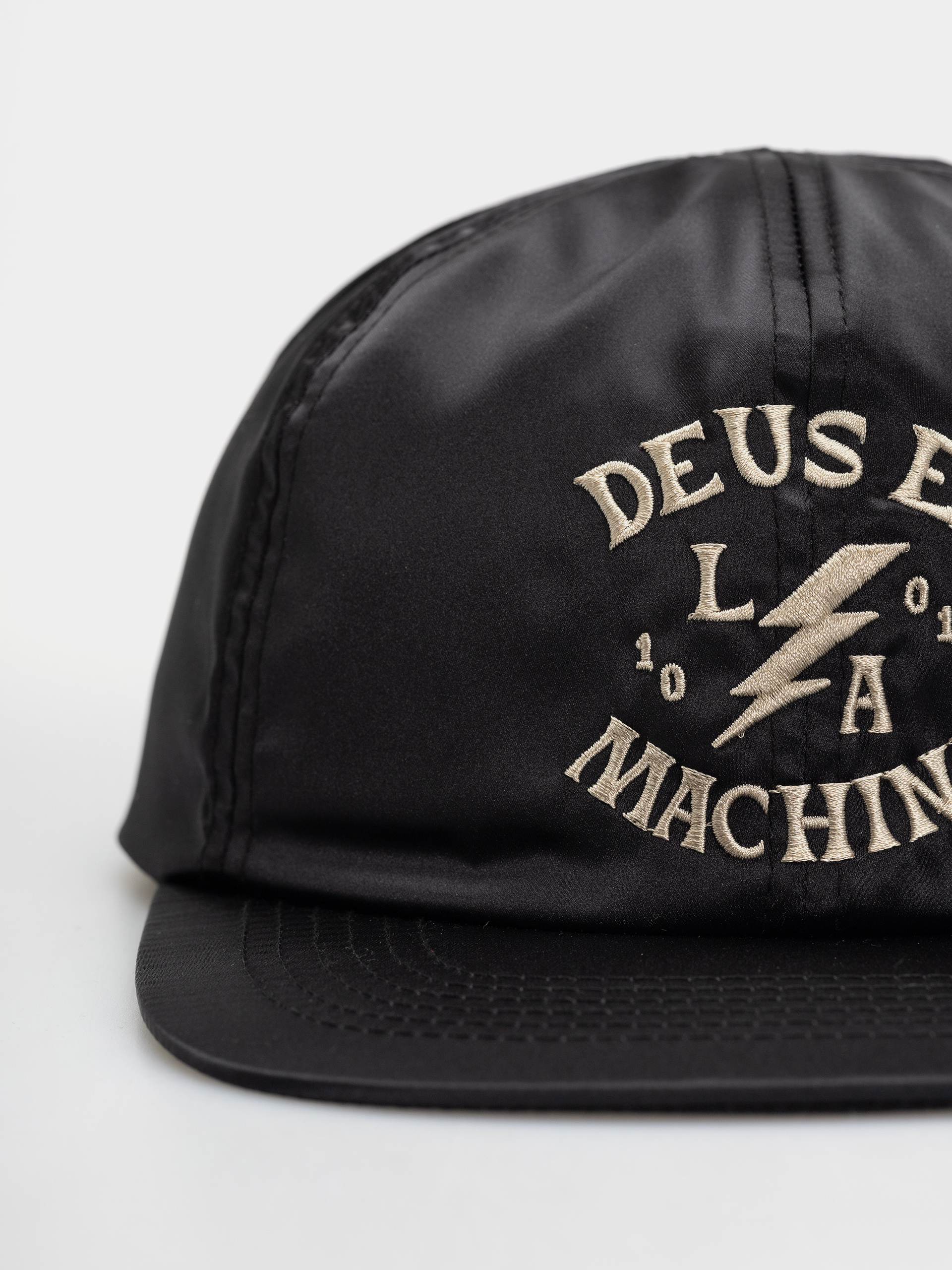 Deus Ex Machina Suka Satin Ball Cap (black)