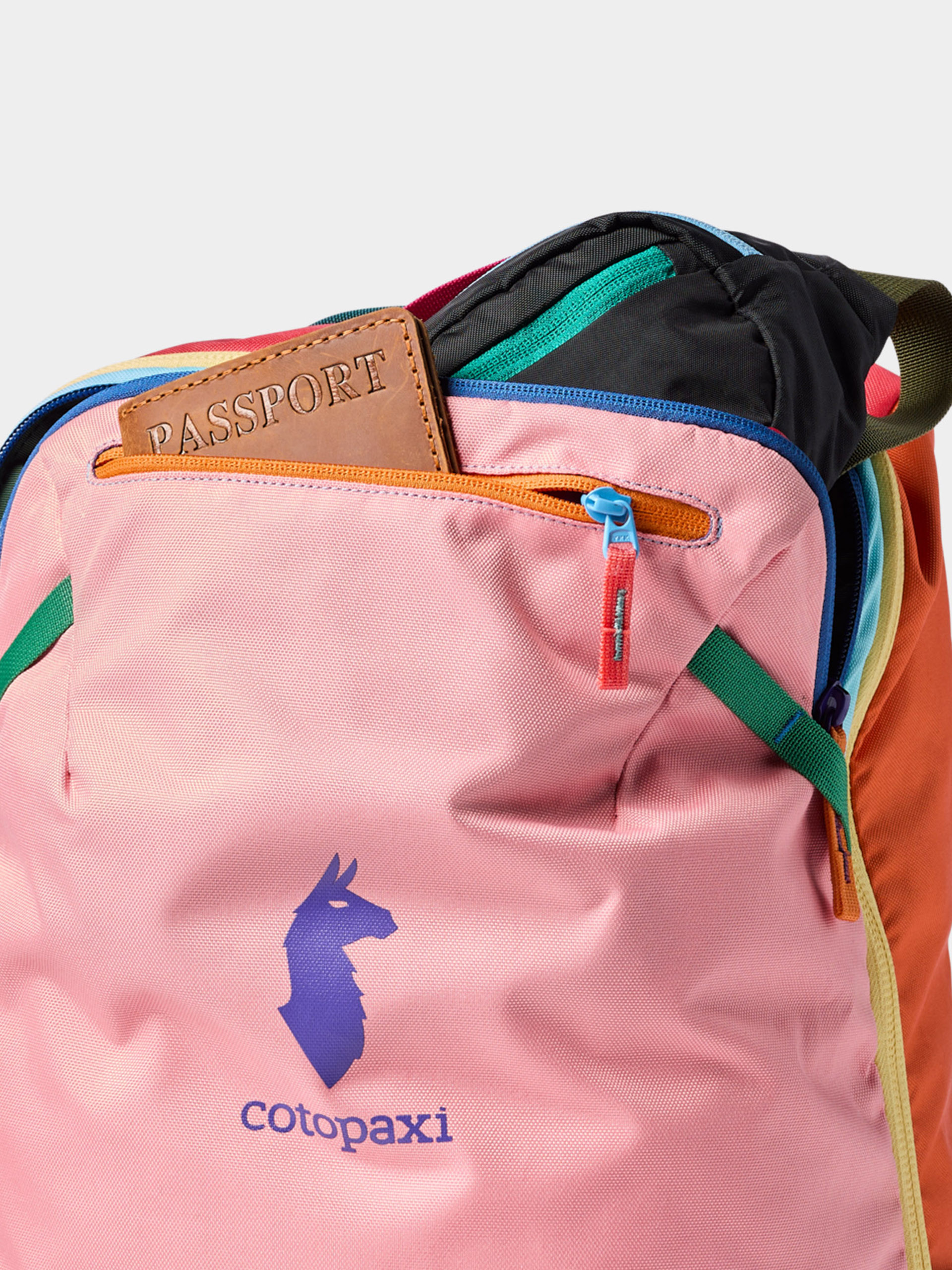 Cotopaxi Backpack Allpa 28L Travel Pack (del dia)