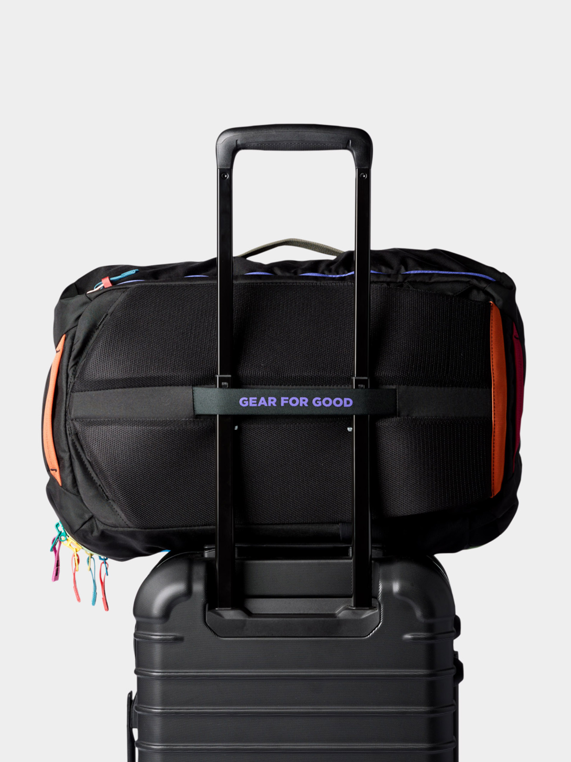 Cotopaxi Backpack Allpa 35L Travel Pack (del dia dark)