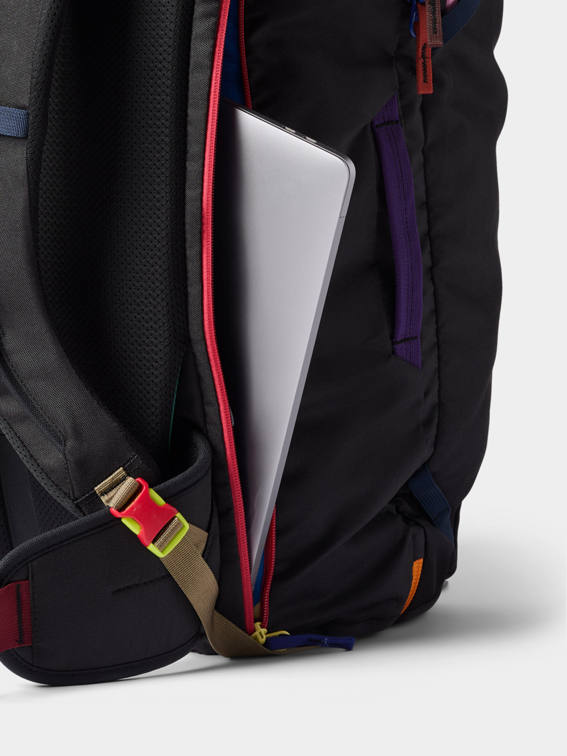 Cotopaxi Rucksack Allpa 42L Travel Pack (del dia dark)