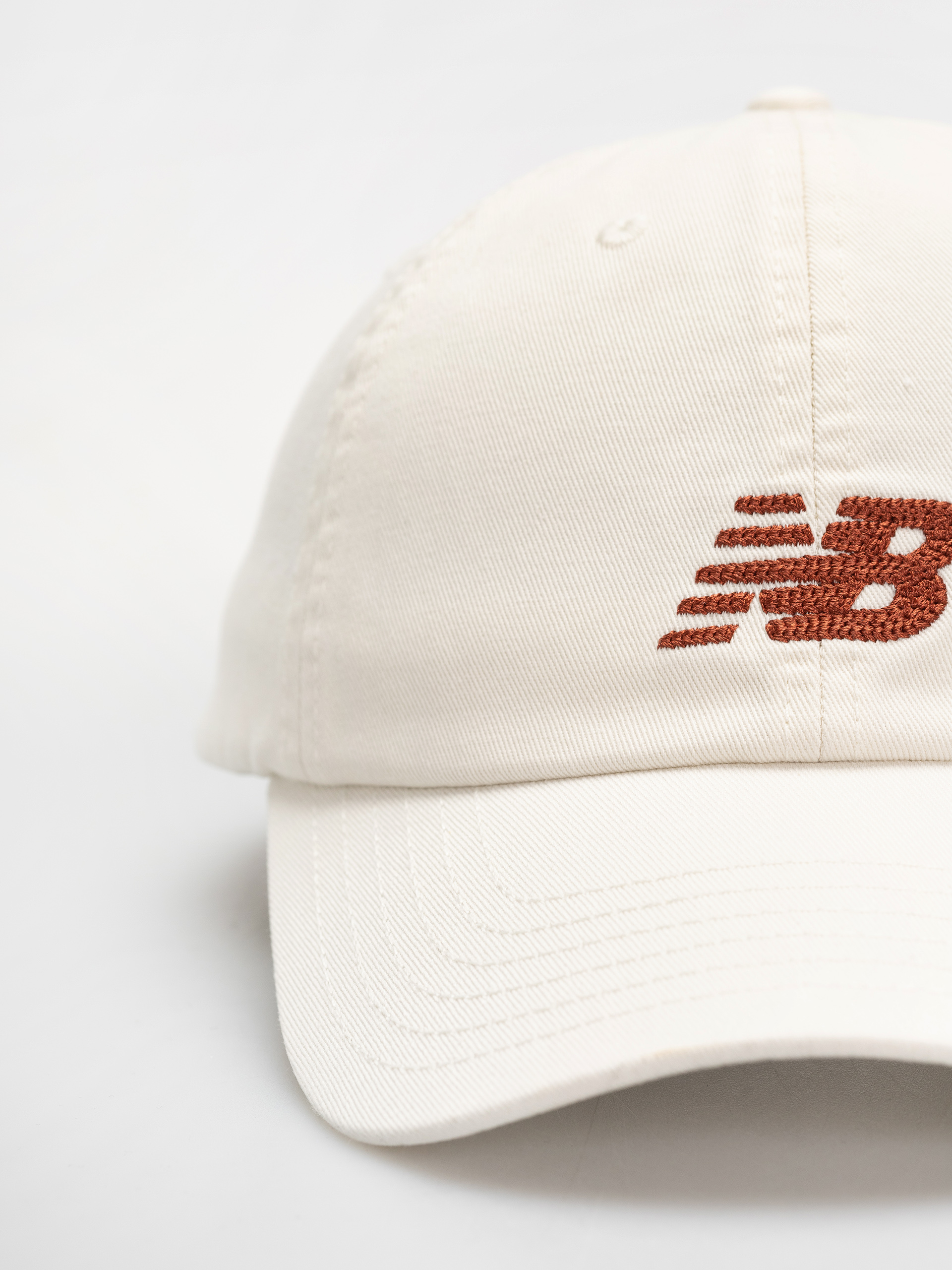 New Balance 6 Panel Chain Stitch Logo Cap (sea salt)