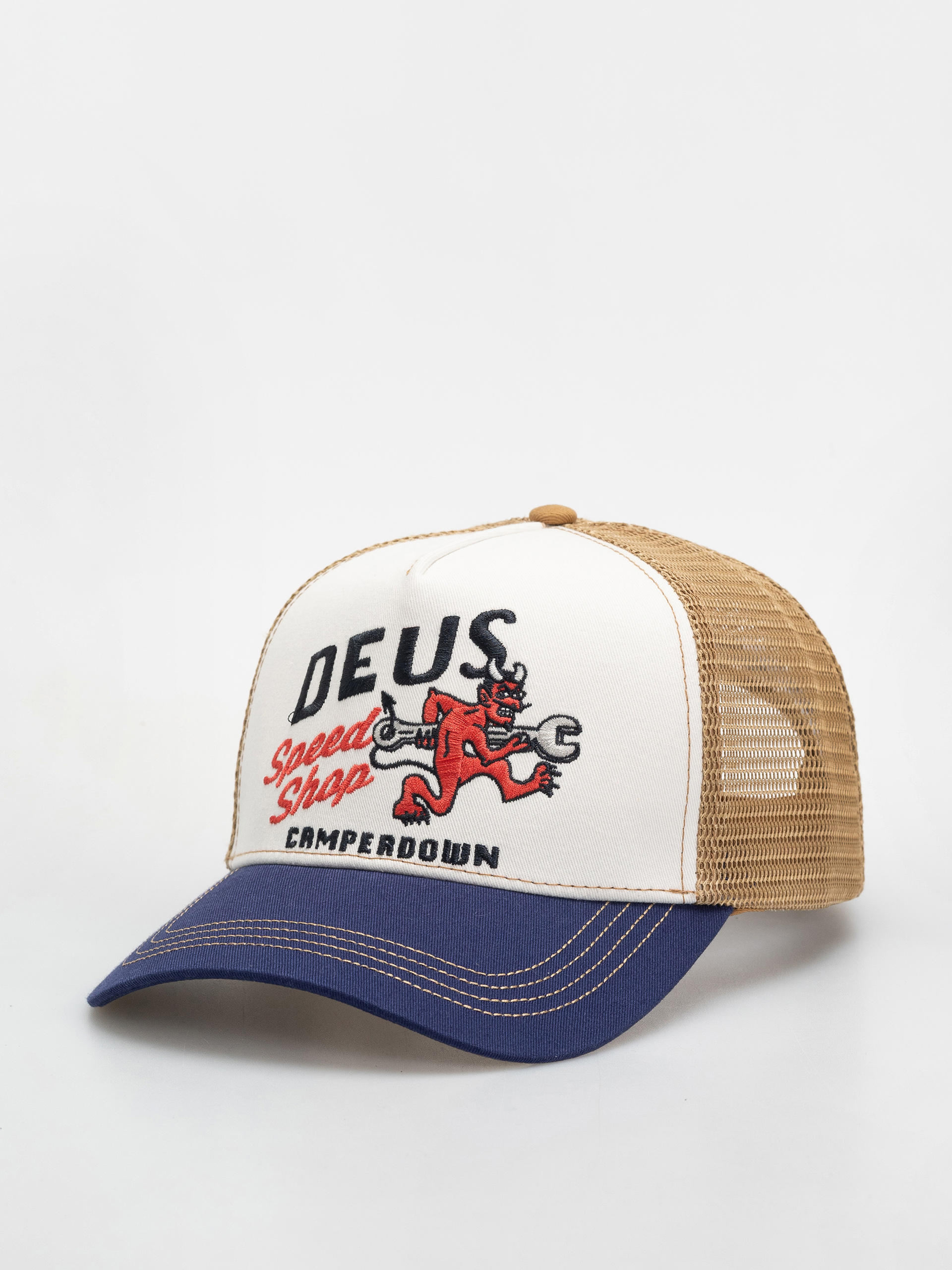 Deus Ex Machina Dogleg Trucker Cap (dirty white)