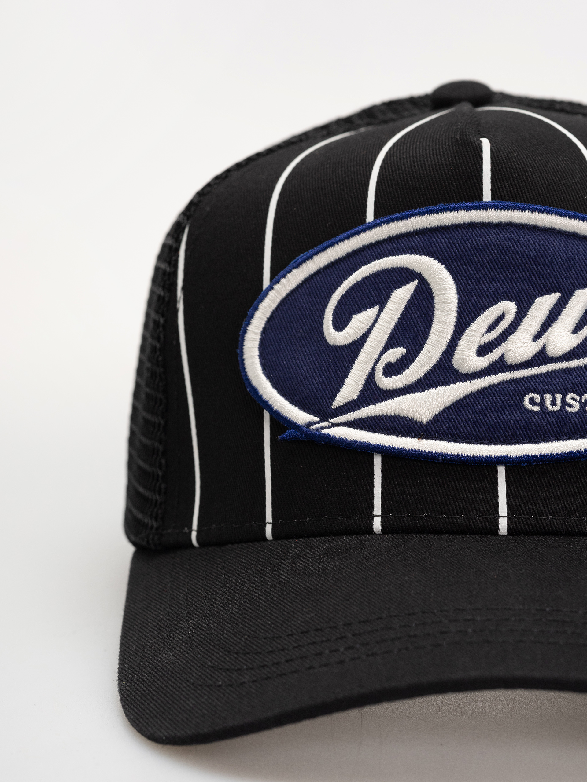 Deus Ex Machina Forecourt Trucker Cap (black)