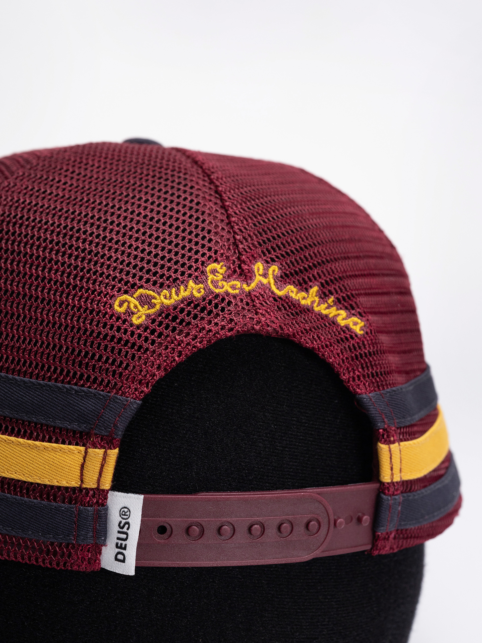 Deus Ex Machina Beep Beep Trucker Cap (dark navy)