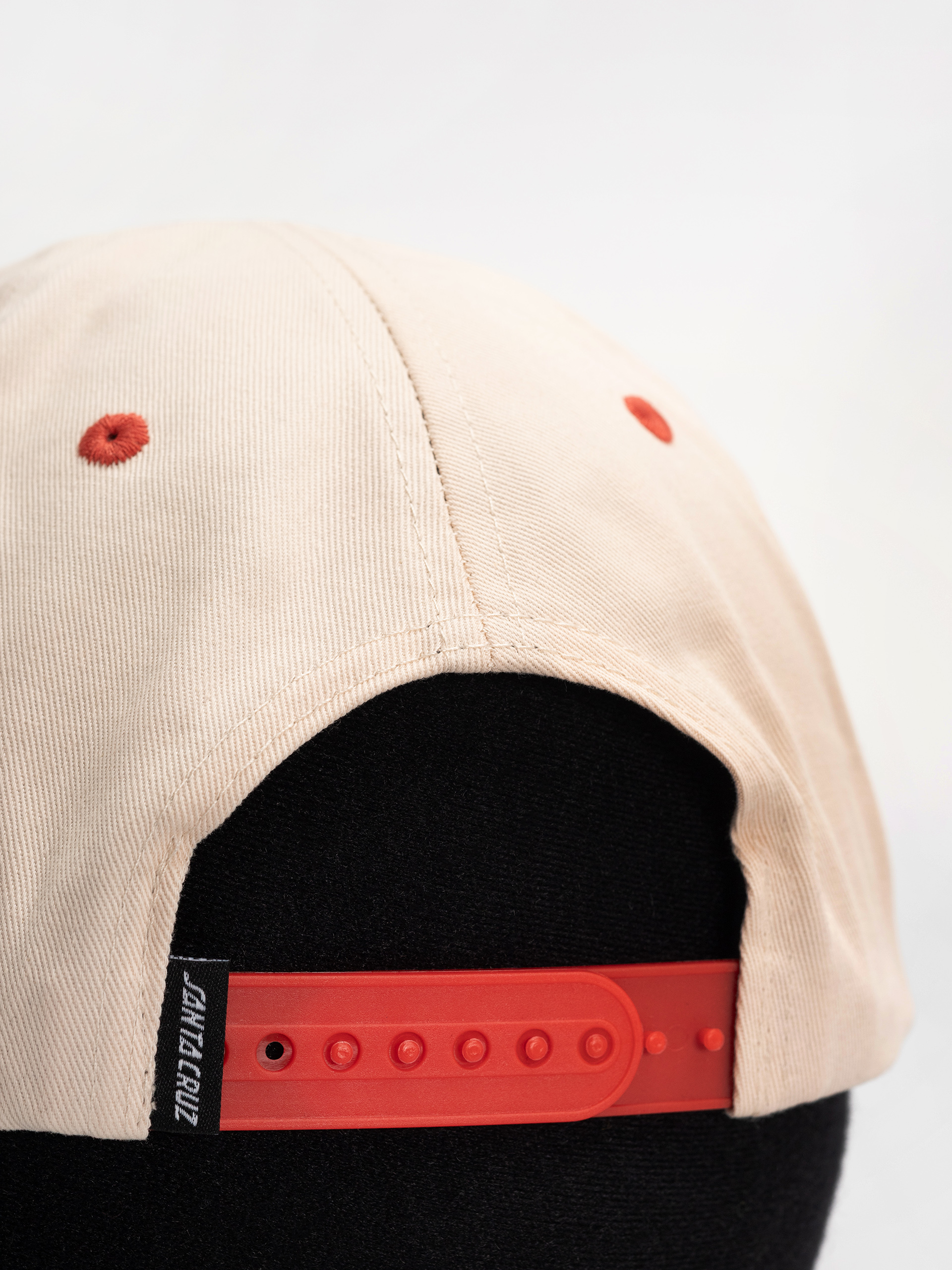 Santa Cruz Stamped Opus Snapback Cap (off white/ketchup)
