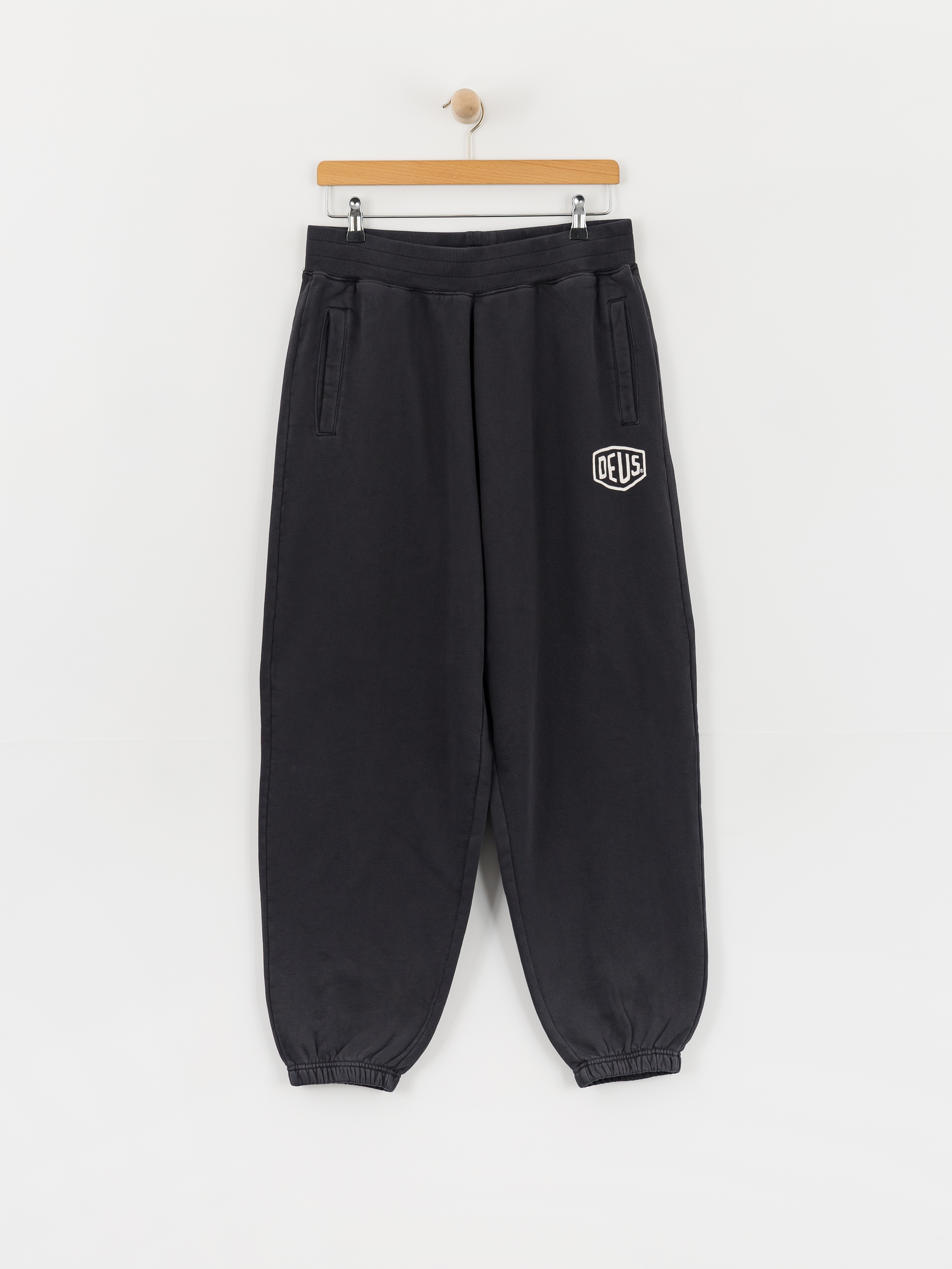 Deus Ex Machina Shield Garment Dyed Track Hose (black)