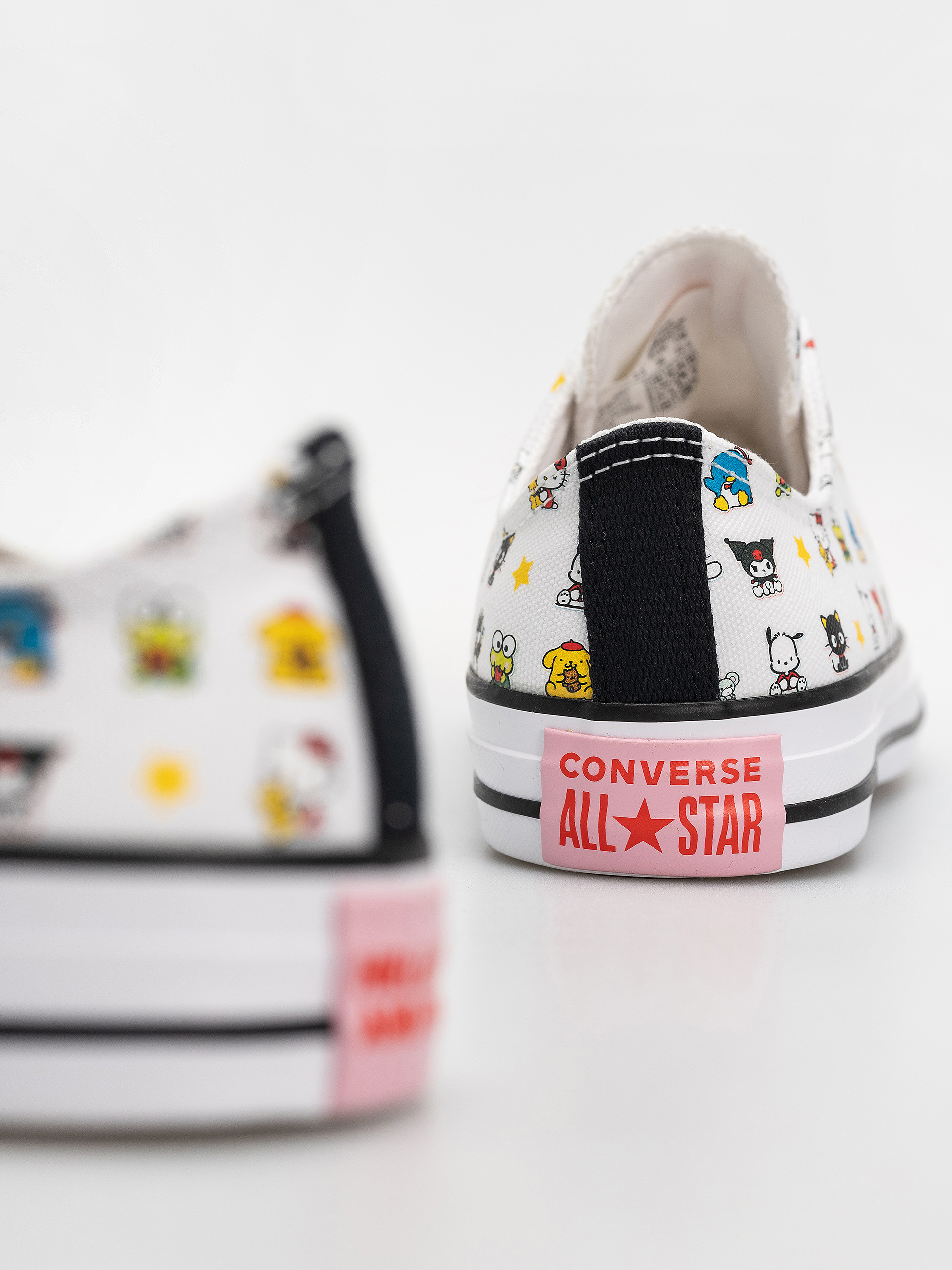 Converse Chuck Taylor All Star Ox Chucks (white/black/pink)