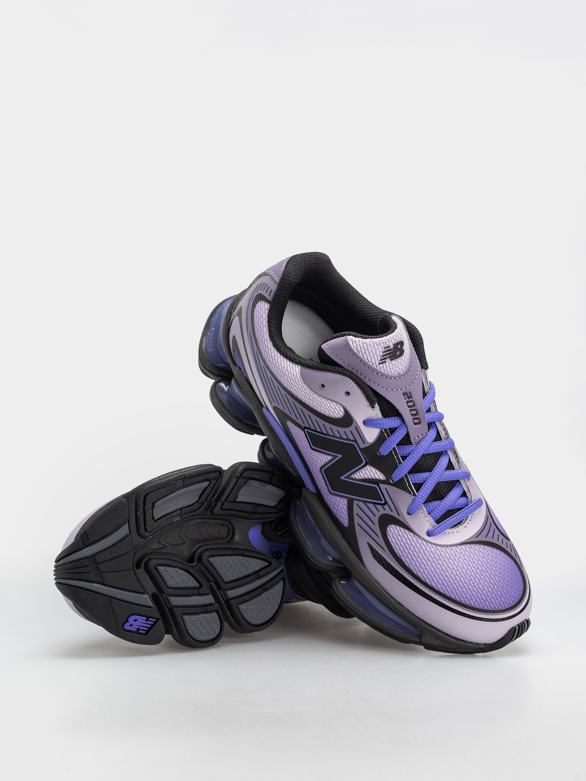 New Balance 2000 Shoes (taro/electric indigo/neptune grey)