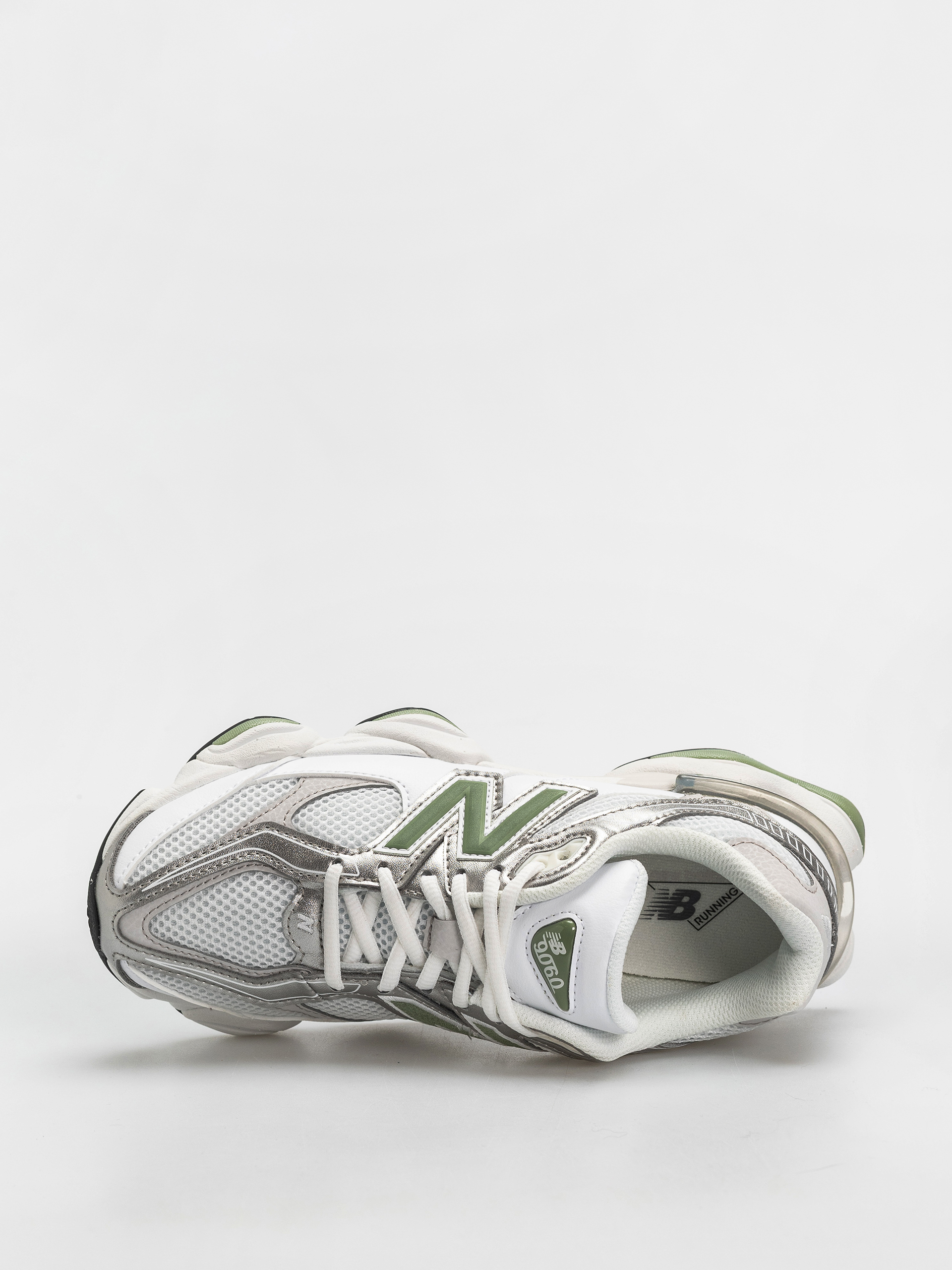 New Balance 9060 Schuhe (103 white/oregano)