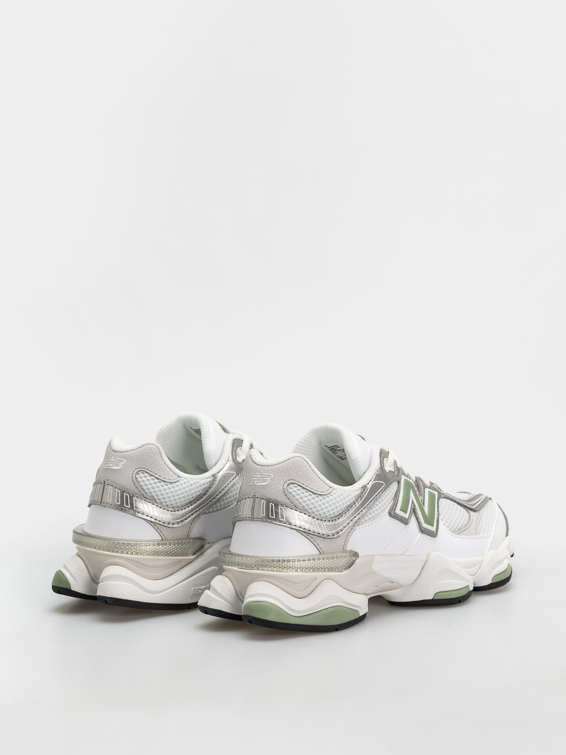 New Balance 9060 Shoes (103 white/oregano)