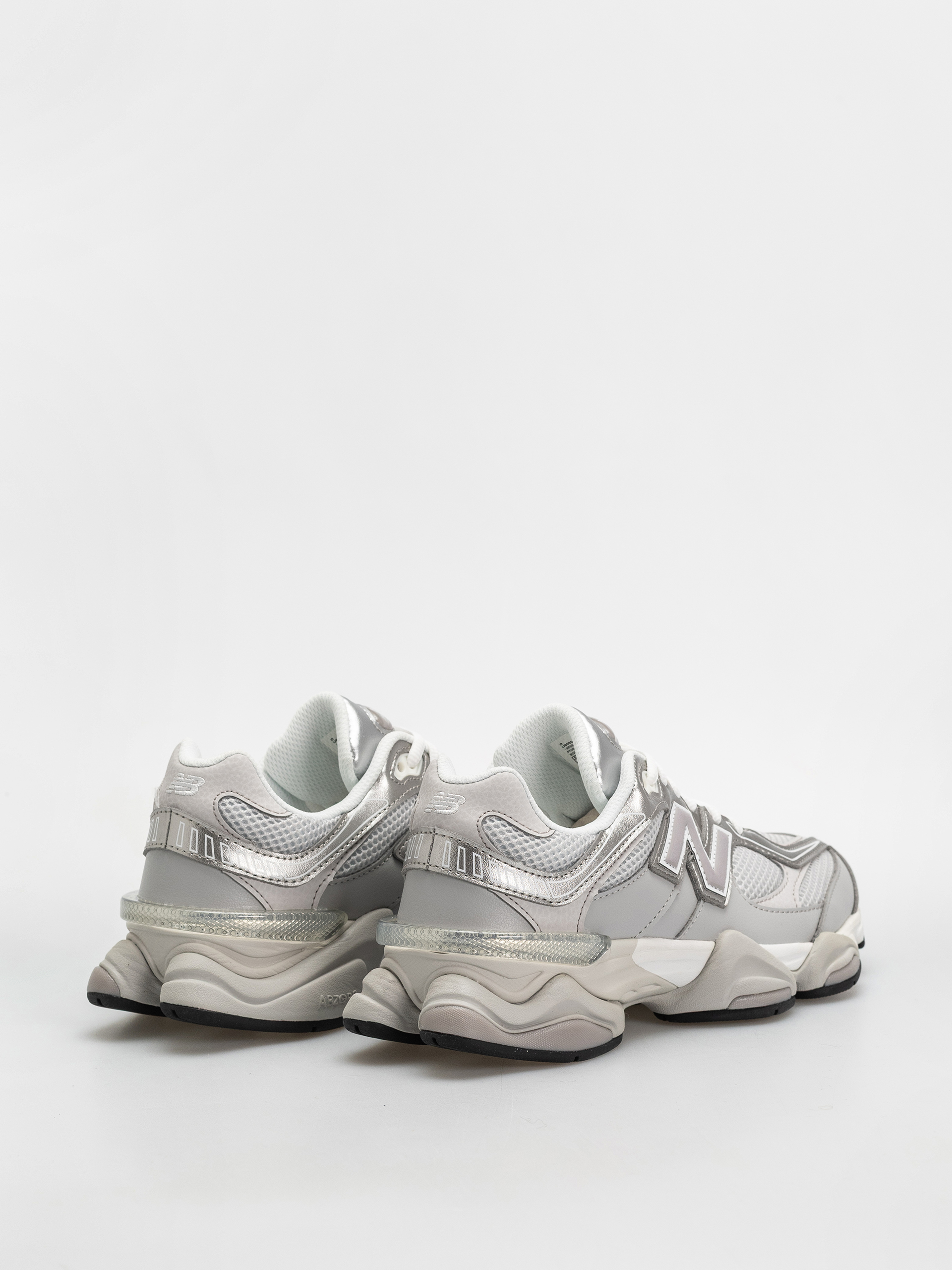 New Balance 9060 Shoes (raincloud/truffle salt)