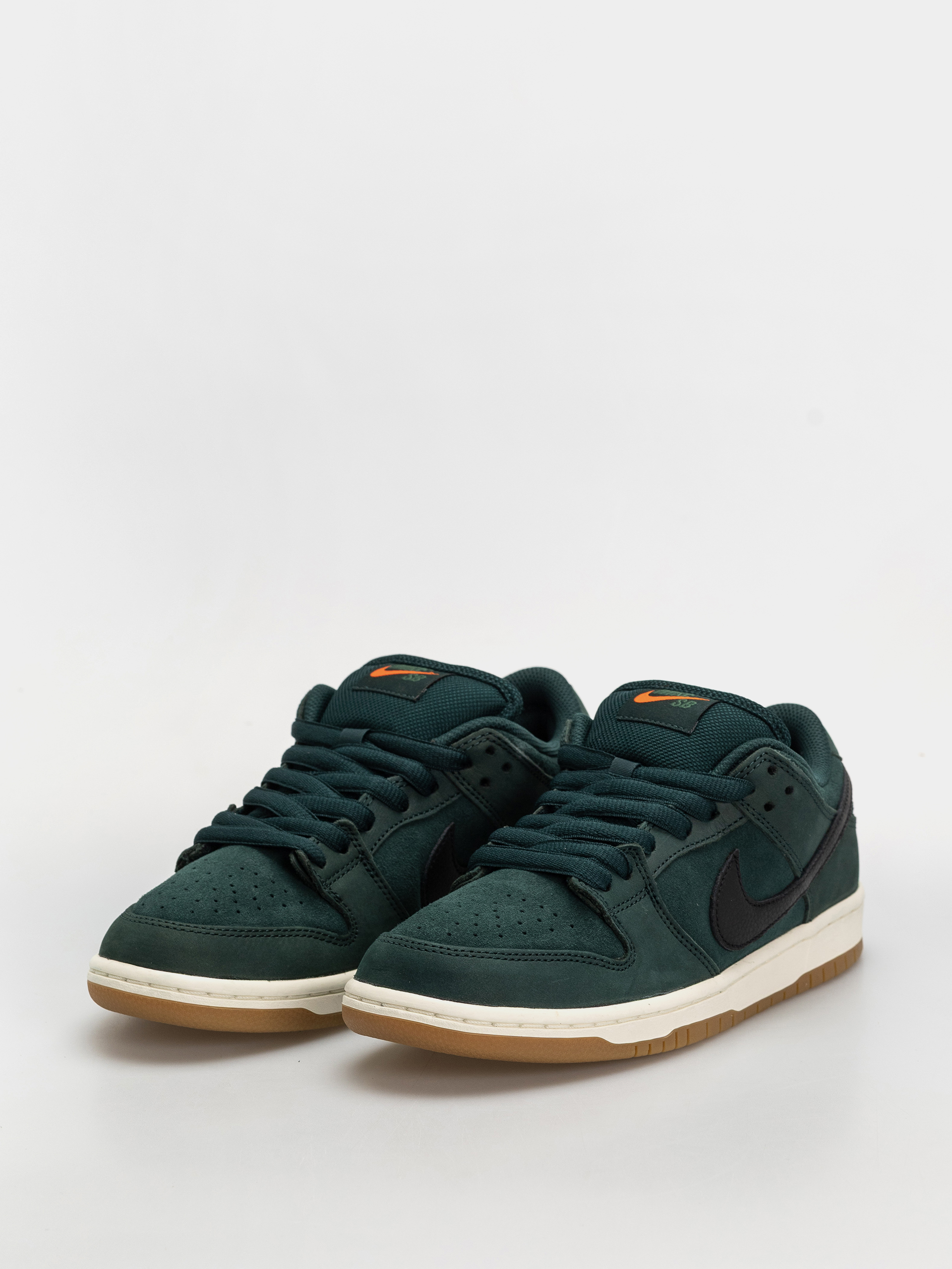 Nike SB Dunk Low Pro Shoes (deep fir/black fir sail)
