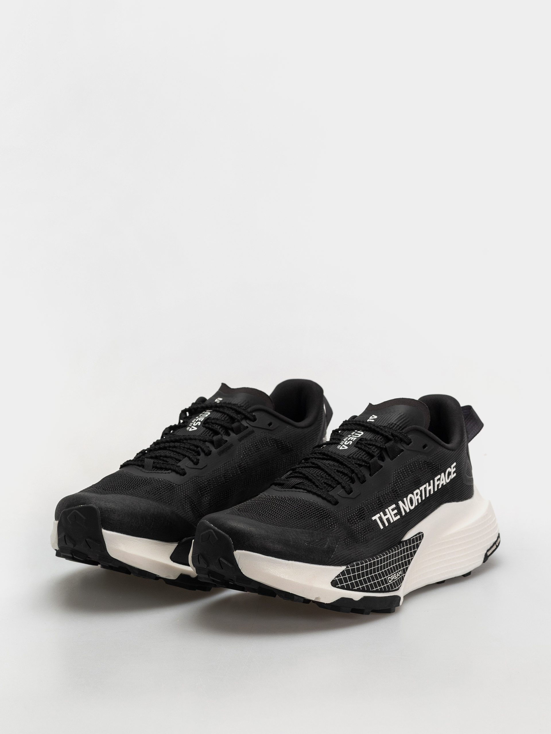 The North Face Altamesa 500 V2 Shoes - white, black (tnf black/white)
