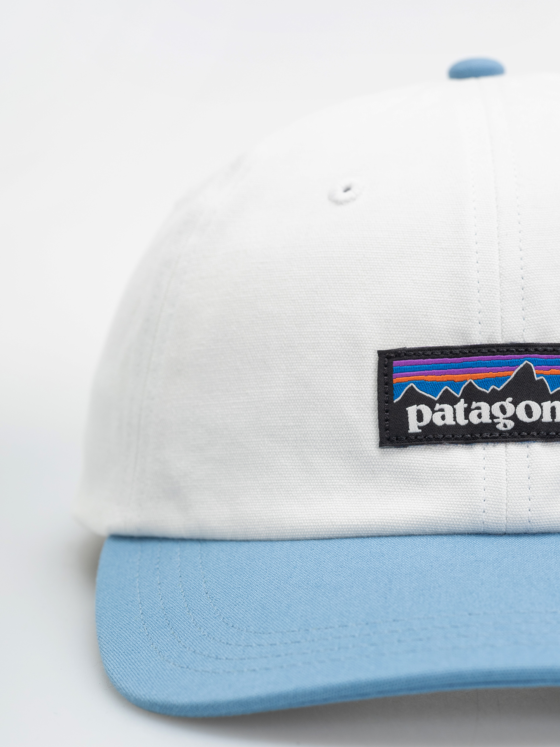 Patagonia P 6 Label Trad Cap (birch white w/shore blue)