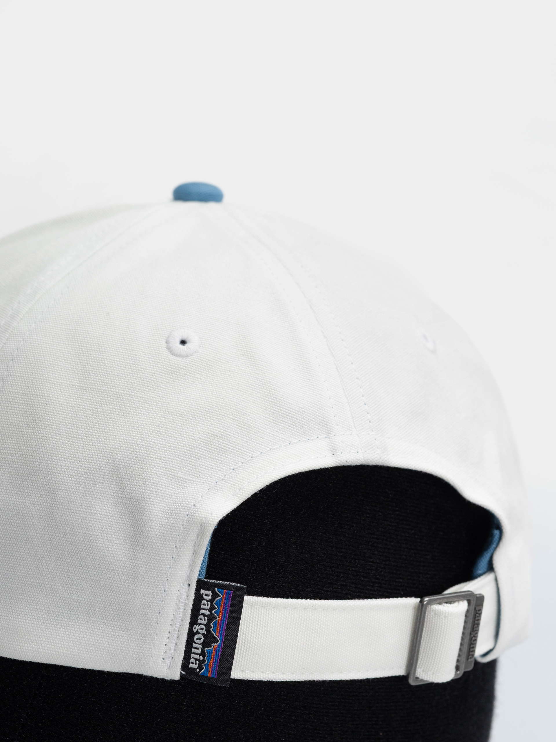 Patagonia P 6 Label Trad Cap (birch white w/shore blue)