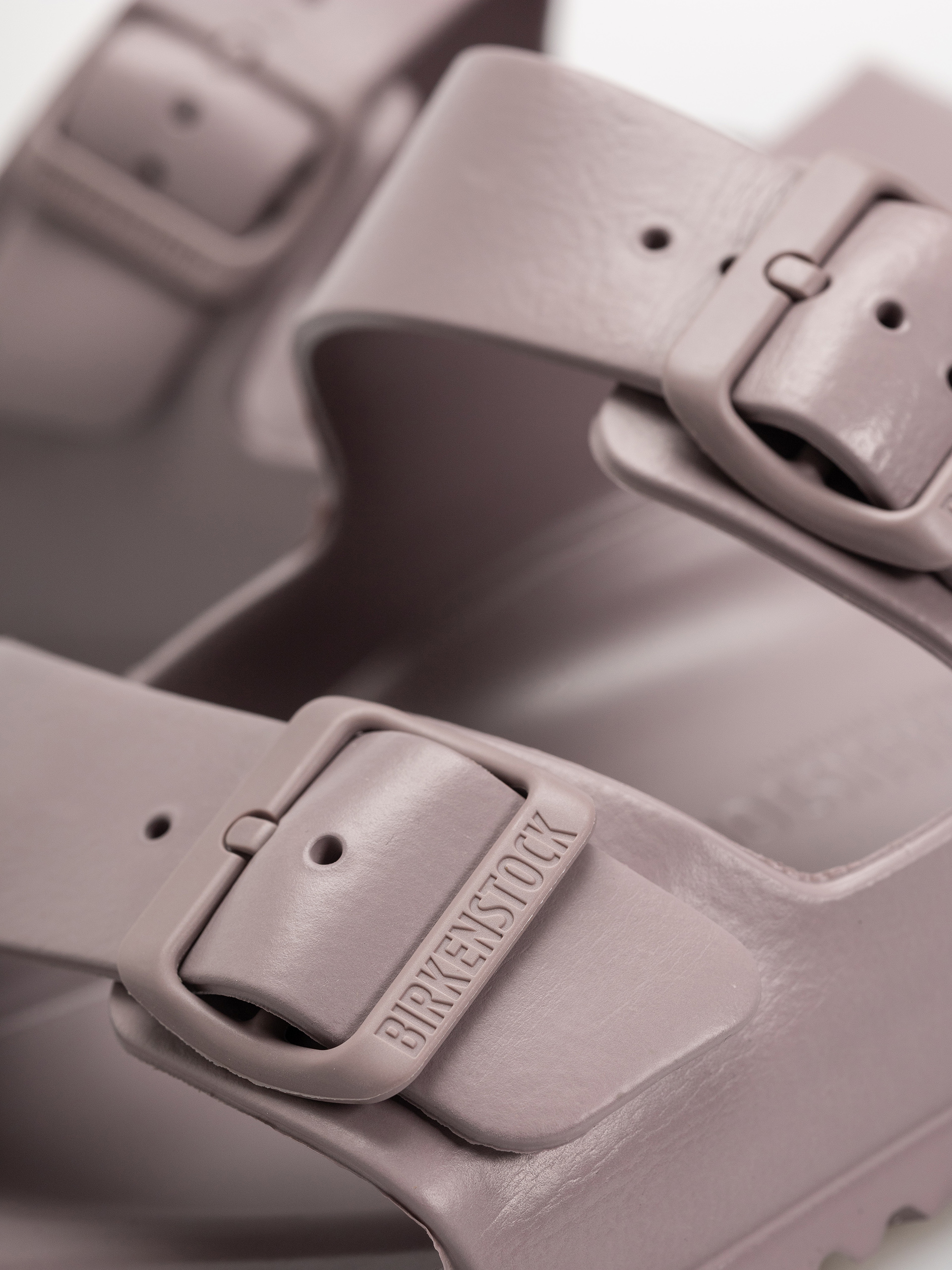 Birkenstock Arizona Essentials EVA Regular Flip Flops (faded purple)