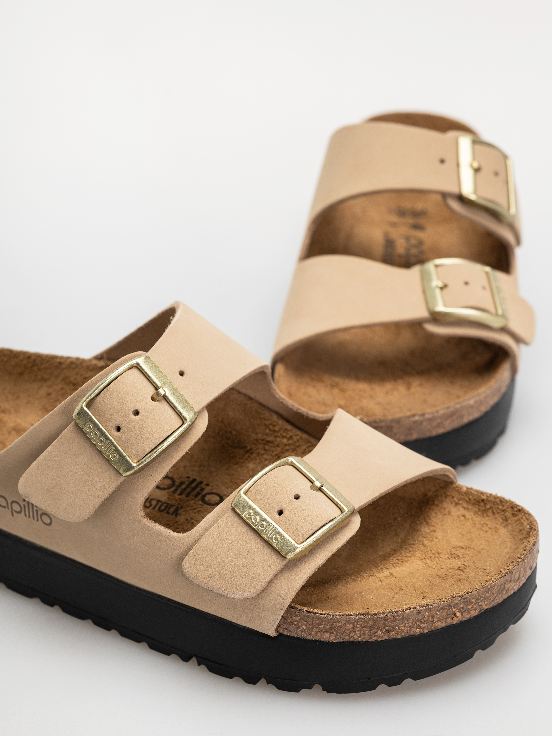 Birkenstock Arizona Flex Platform Nubuck Leather Narrow Wmn Flip Flops (sandcastle)