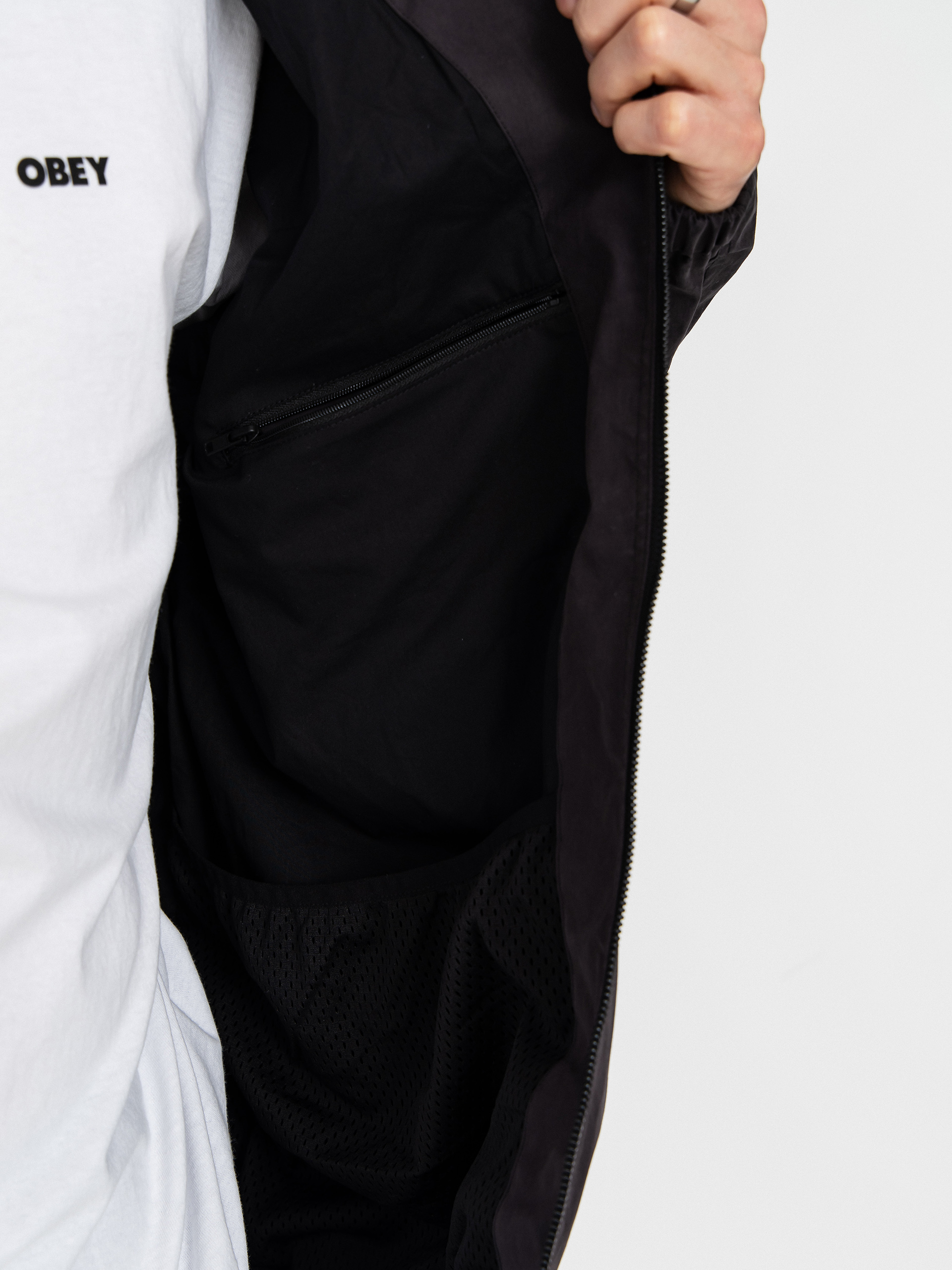 OBEY Sota Shell Jacket (black)