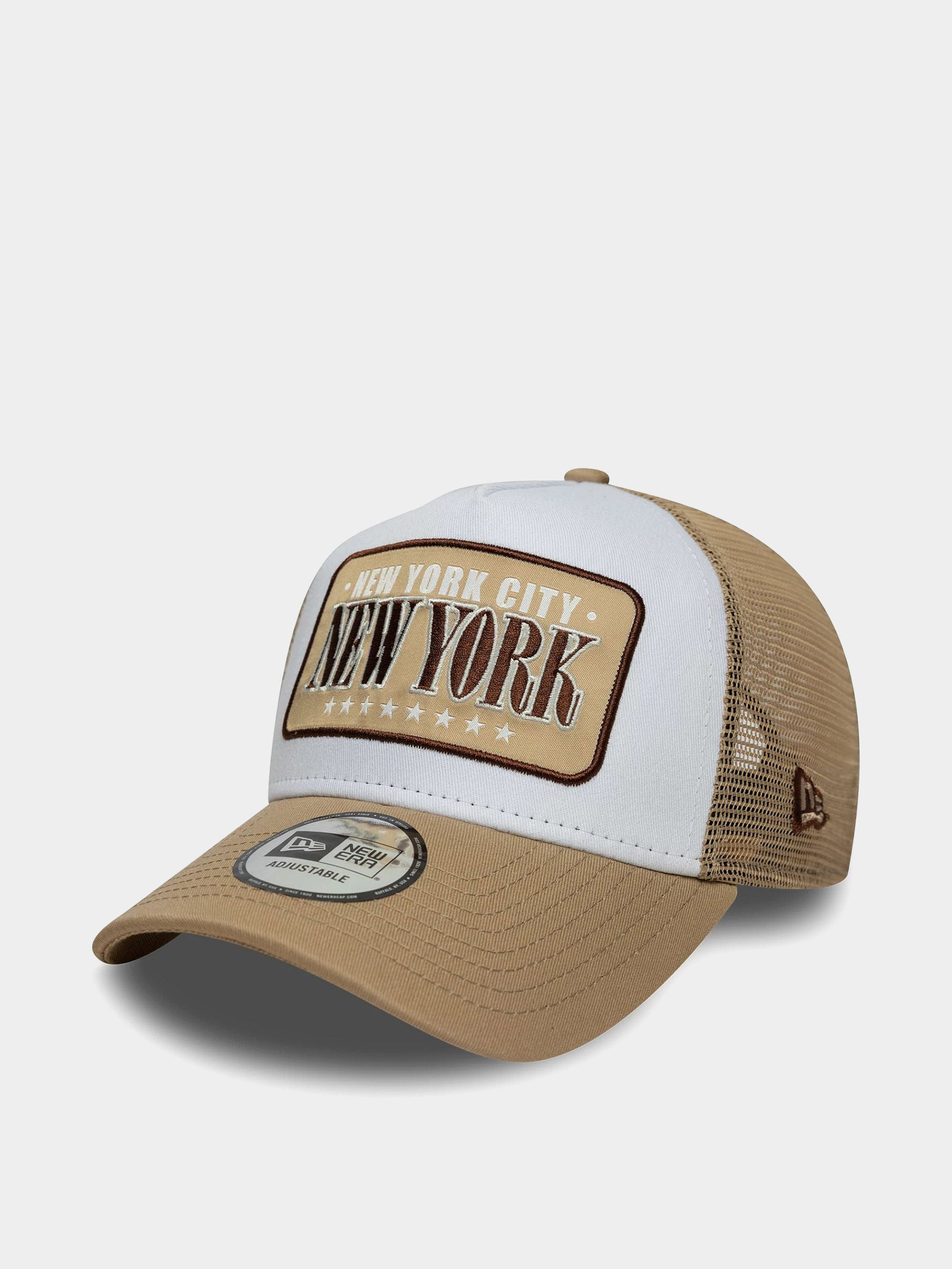 New Era Cap Location Patch Trucker (camel/white)