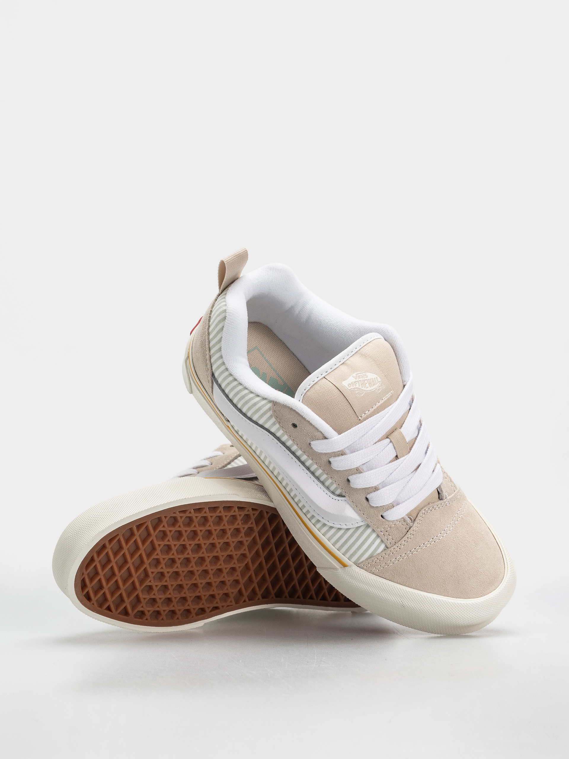 Vans Knu Skool Shoes (oatmeal)