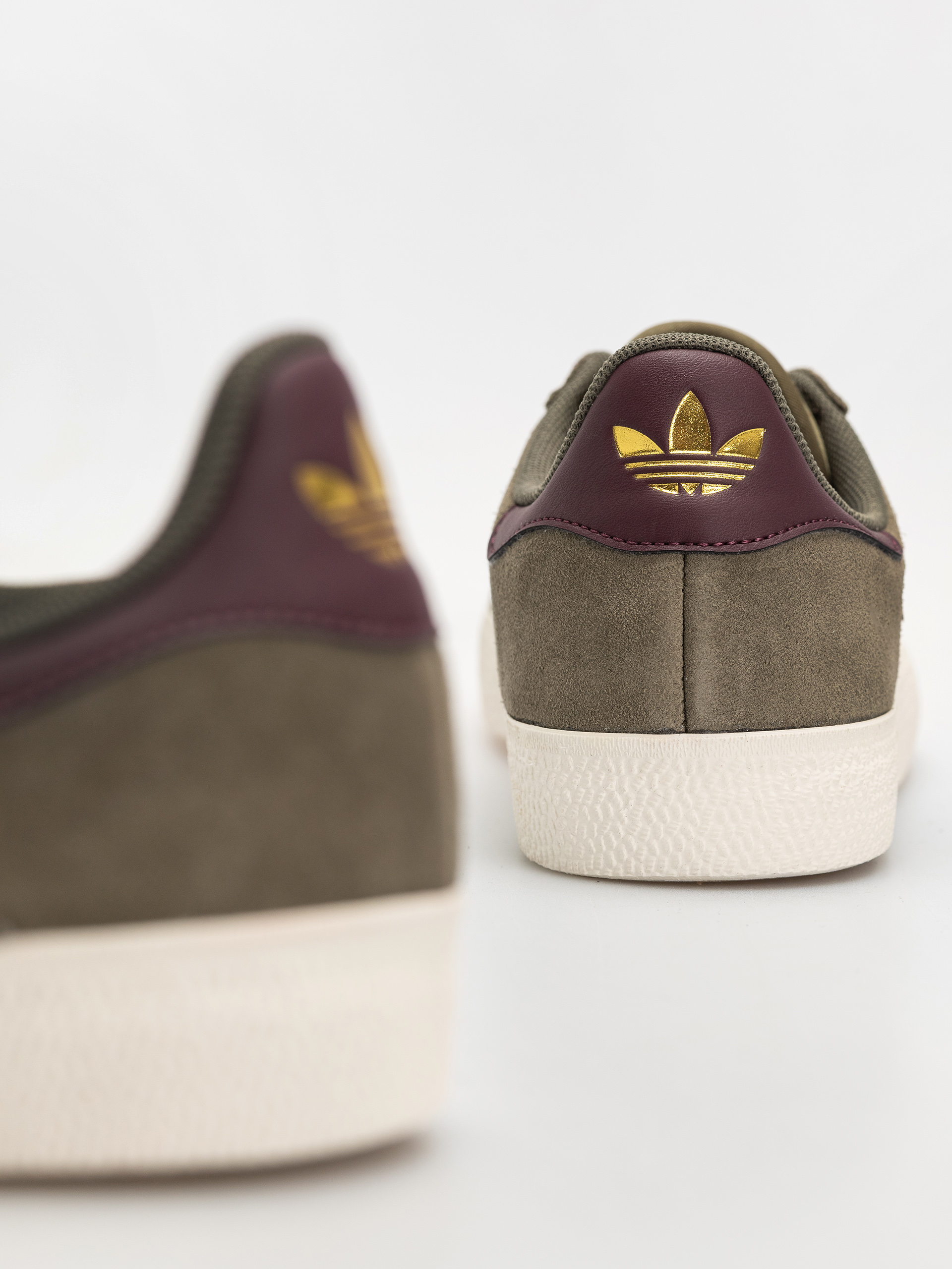 adidas Gazelle Adv Schuhe (olistr/maroon/cwhite)