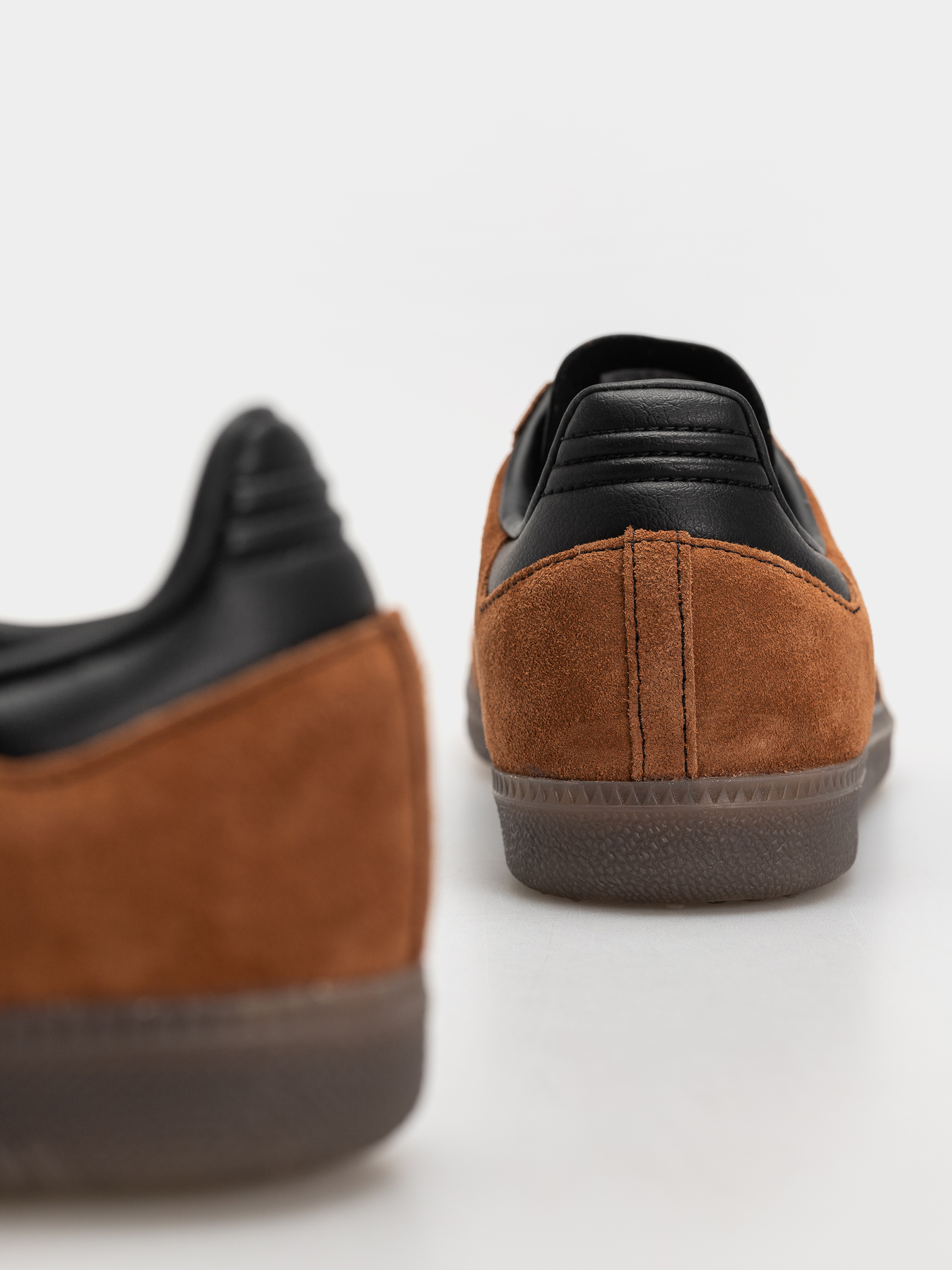 adidas Samba Adv Shoes (cblack/gum5)