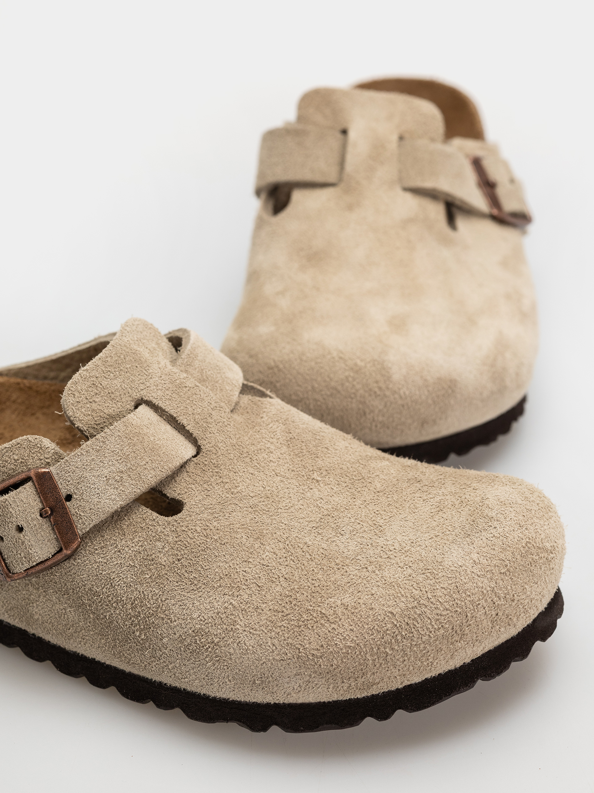 Birkenstock Flip Flops Boston Soft Footbed Suede Leather Regular (taupe)