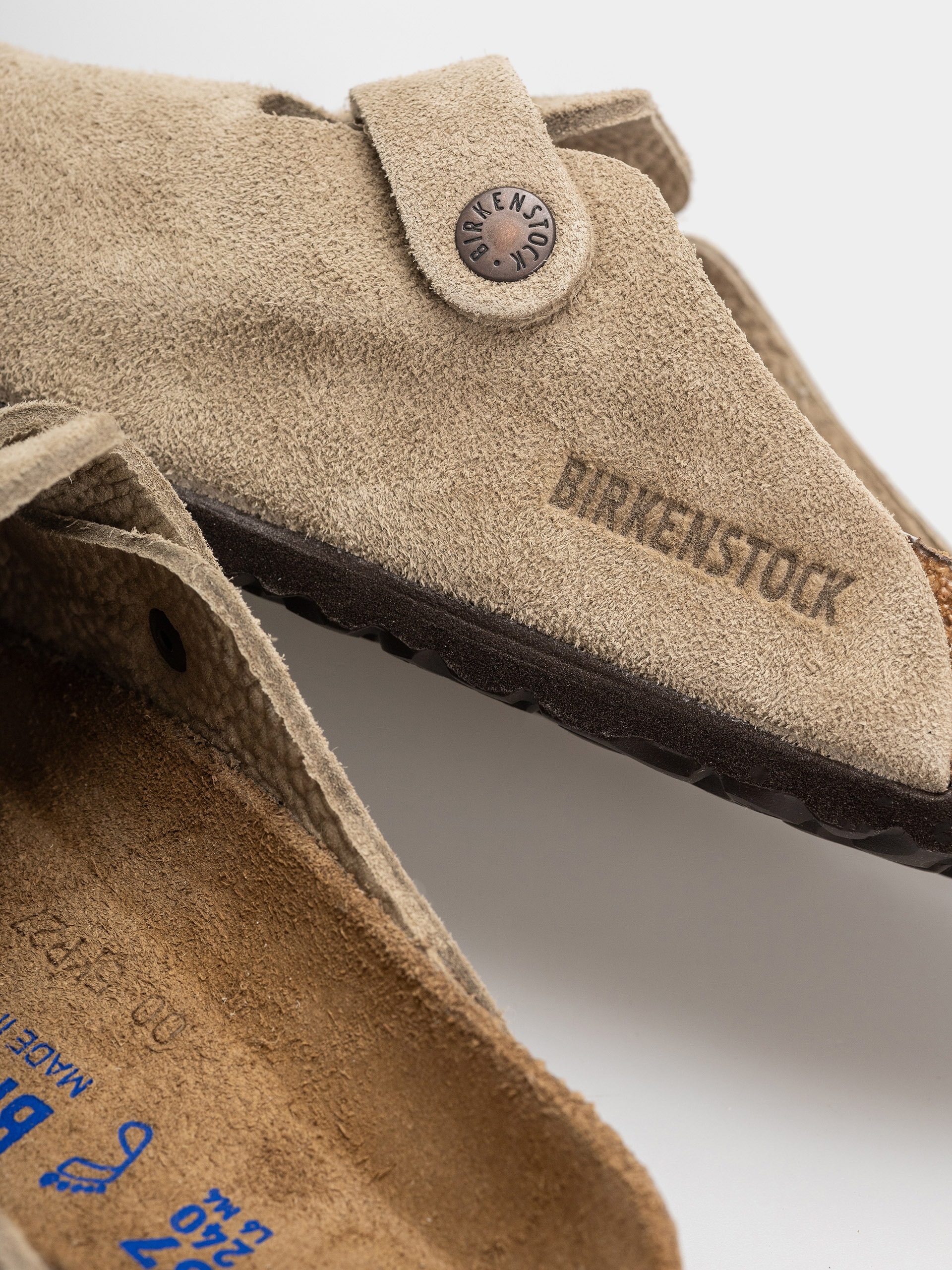 Birkenstock Flip Flops Boston Soft Footbed Suede Leather Regular (taupe)