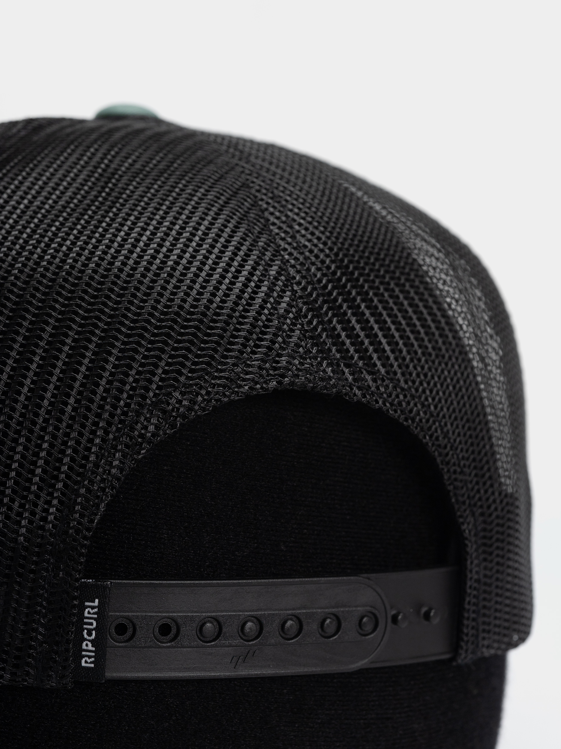 Rip Curl Cap Custom Curve Trucker (bone/aloe)