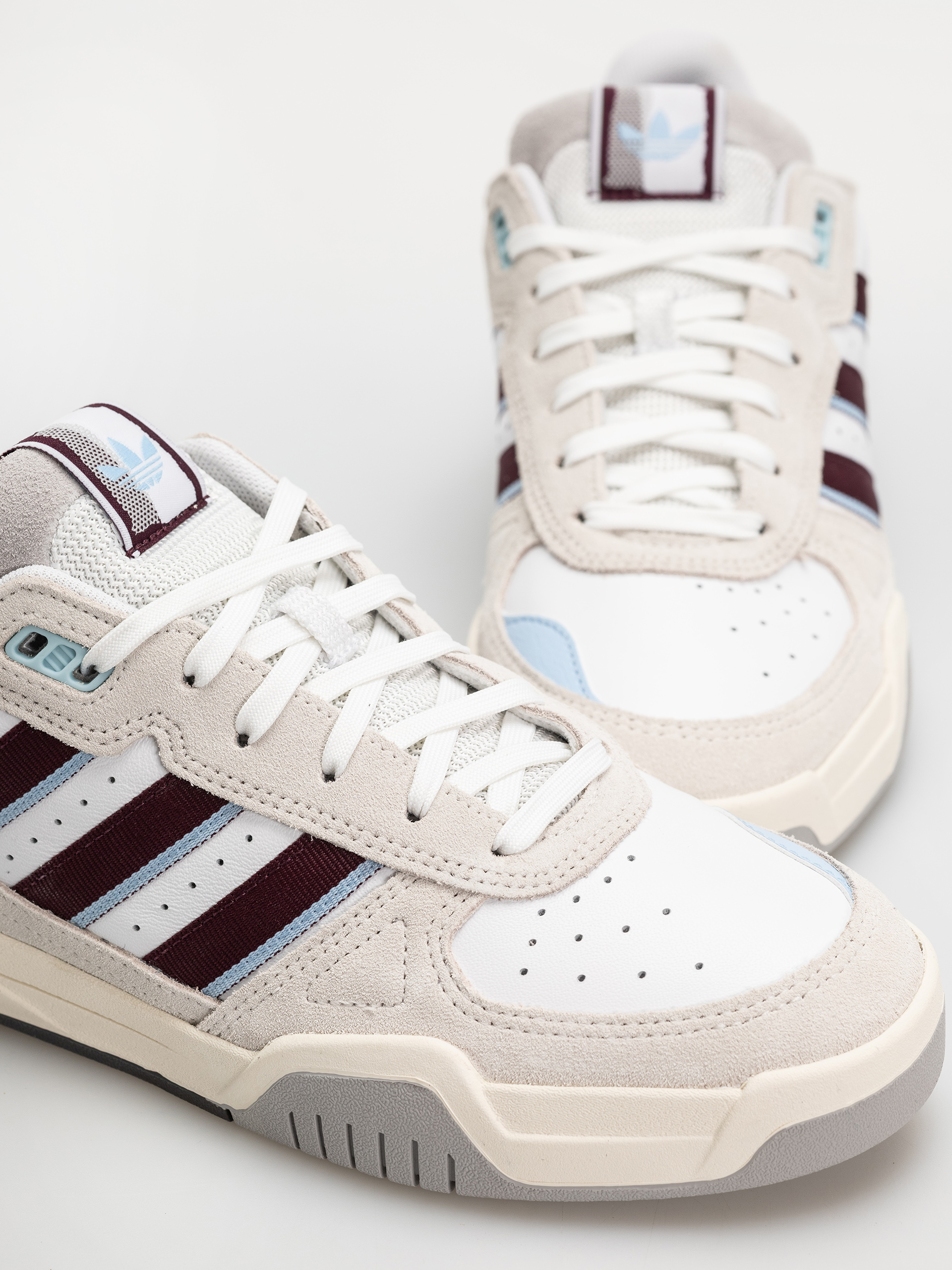 adidas Tekkira Cup Schuhe (ftwwht/maroon/clesky)