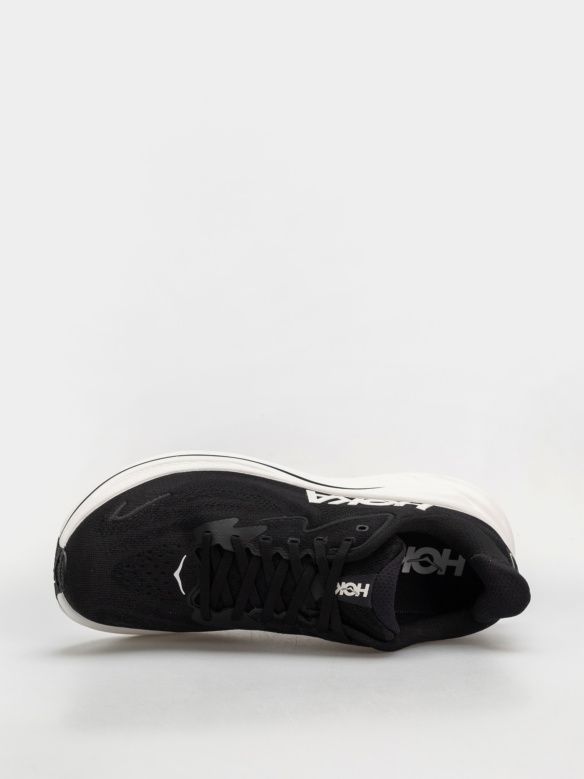 Hoka Clifton 10 Shoes (black/white)