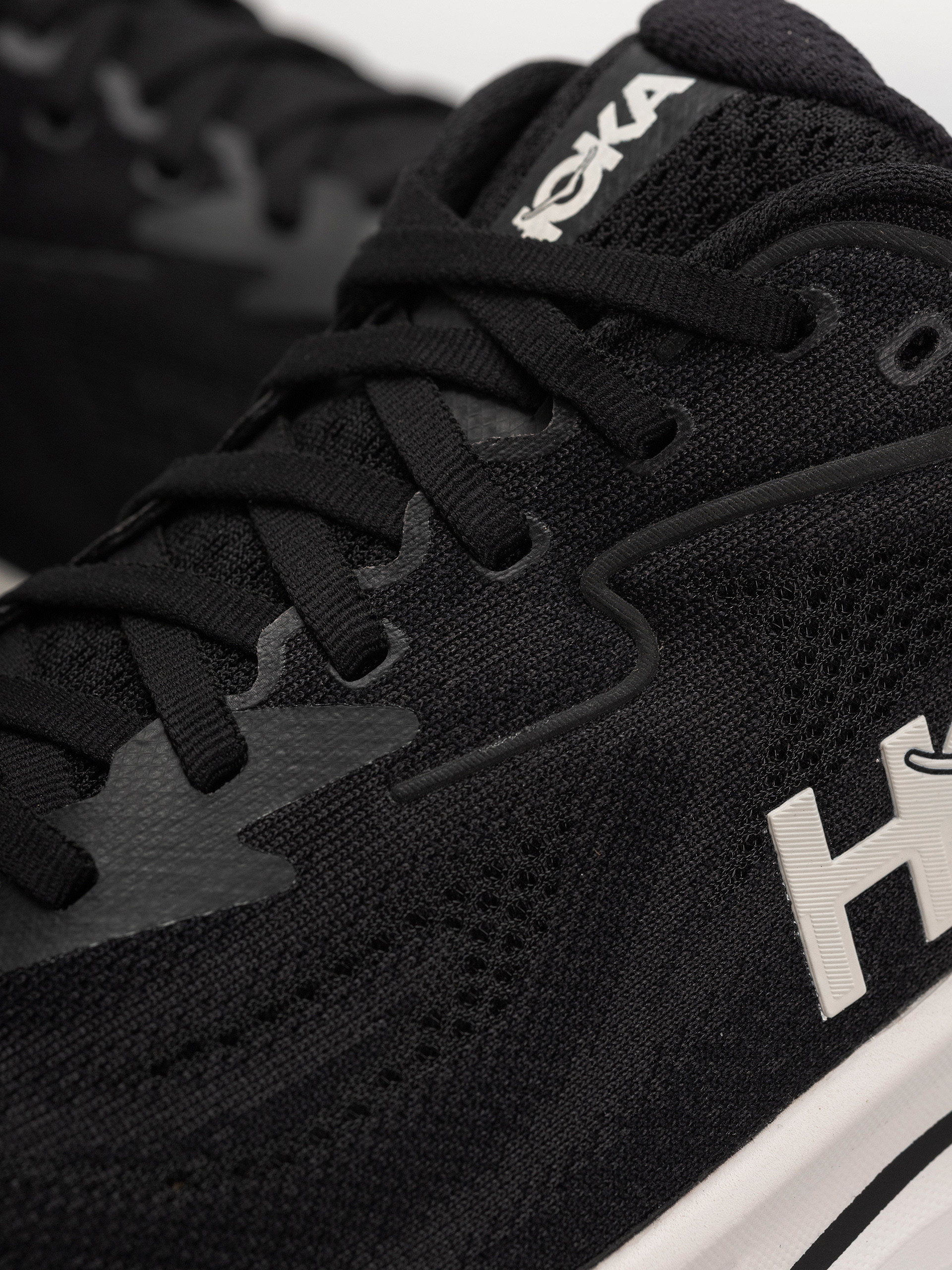 Hoka Clifton 10 Schuhe (black/white)