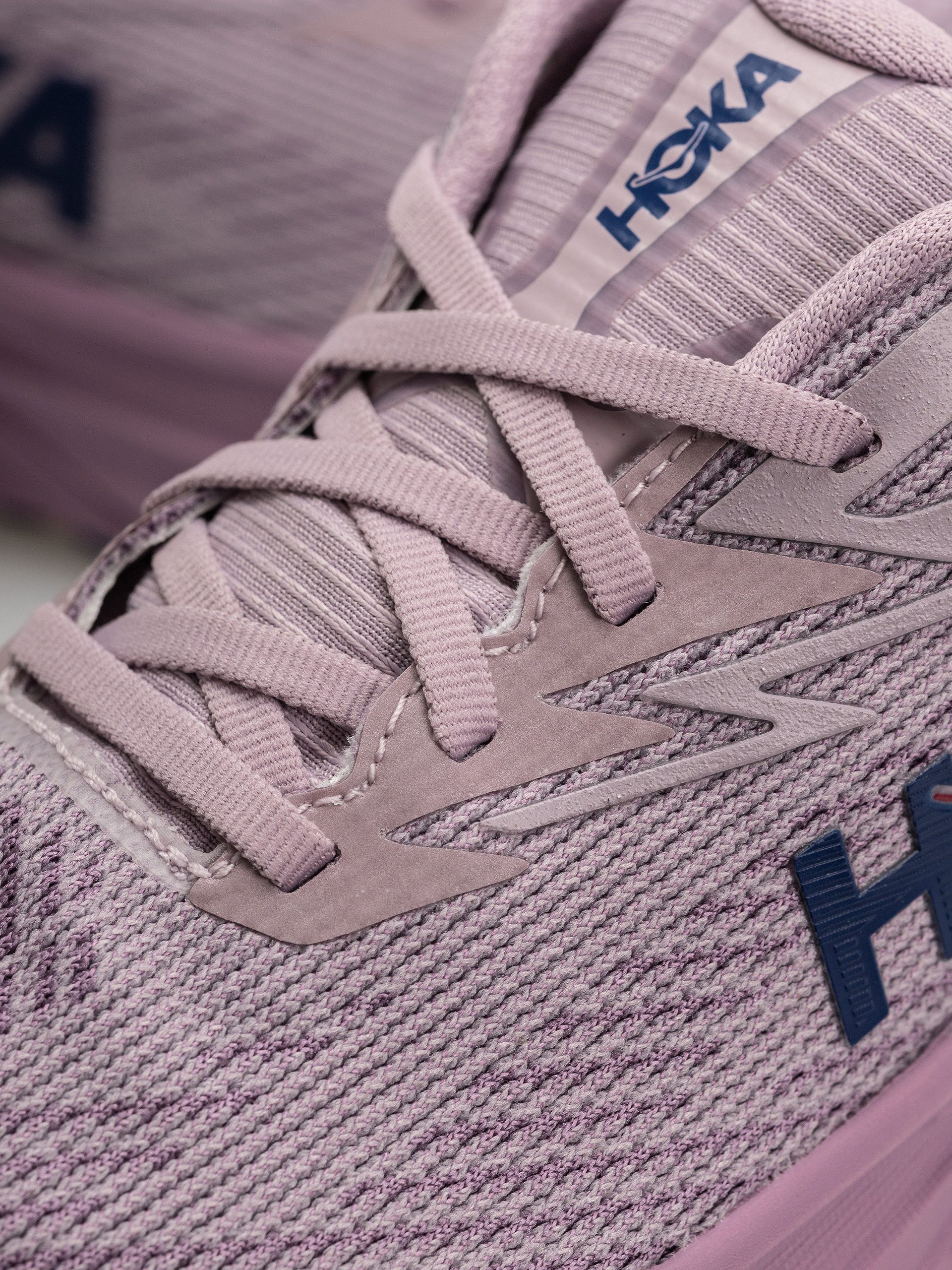 Hoka Shoes Challenger 8 GTX Wmn (fragrant lilac/berry mauve)