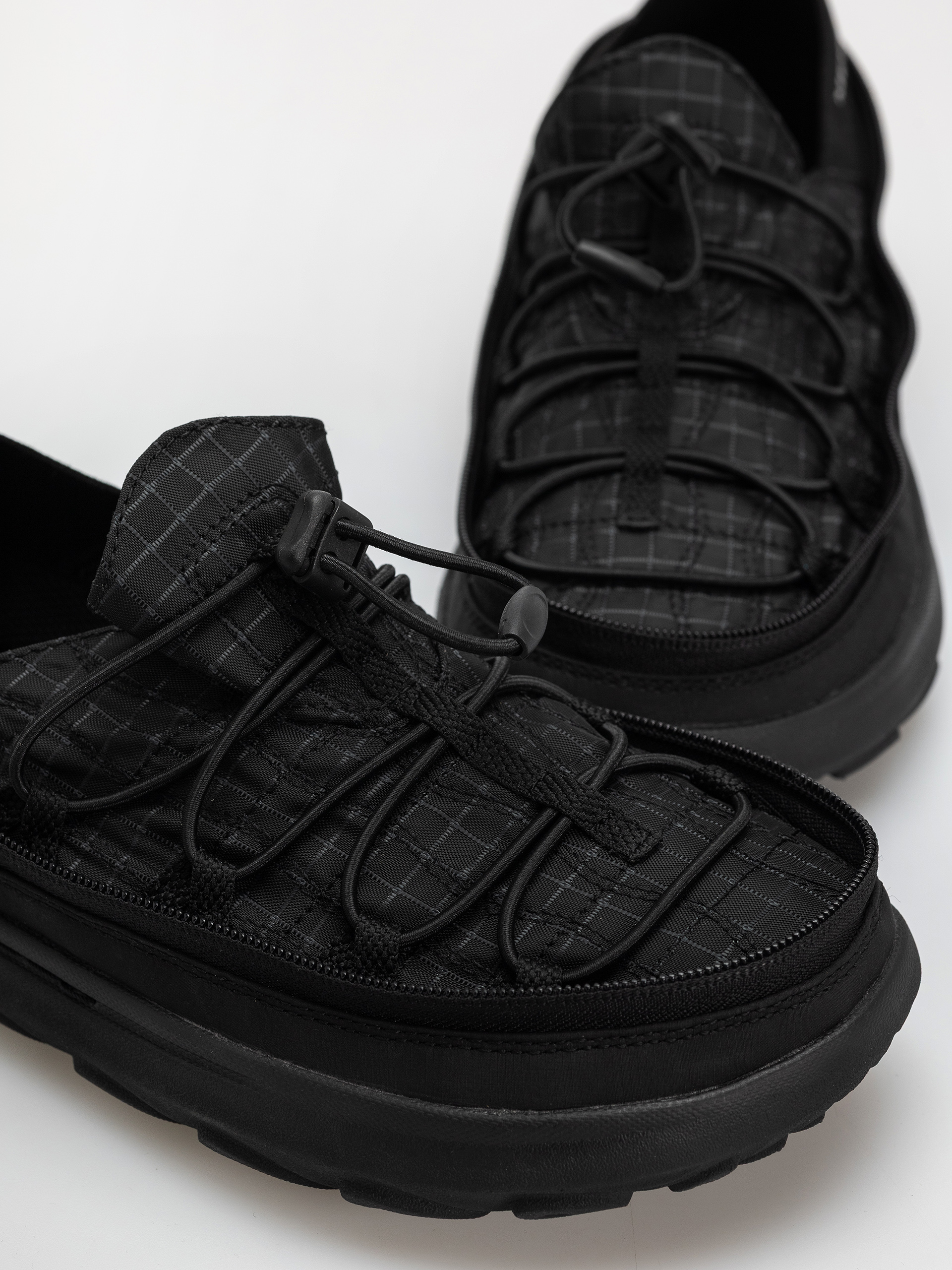 Merrell Shoes Hut Moc 2 (black)