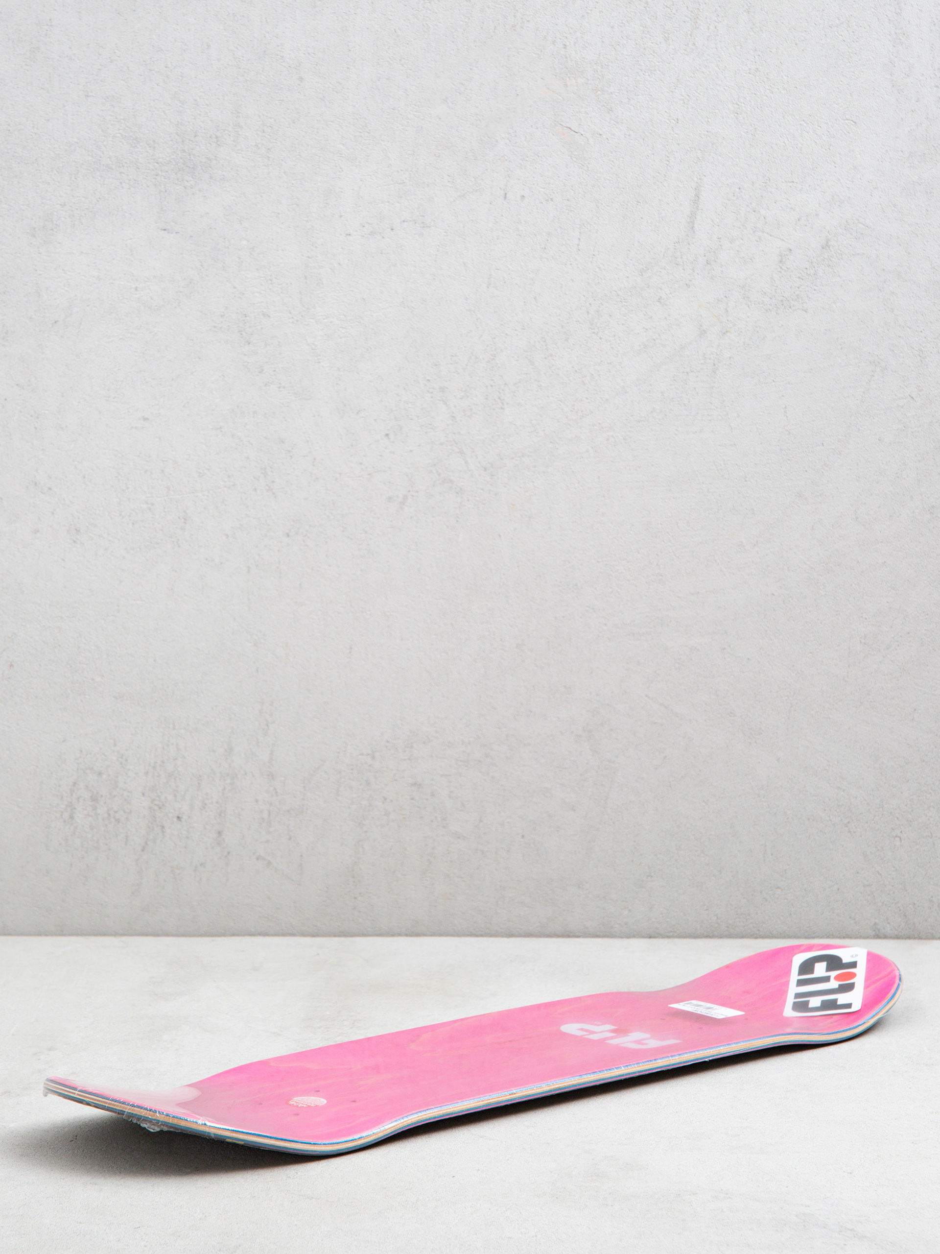 Flip Monograms Oliveira Deck