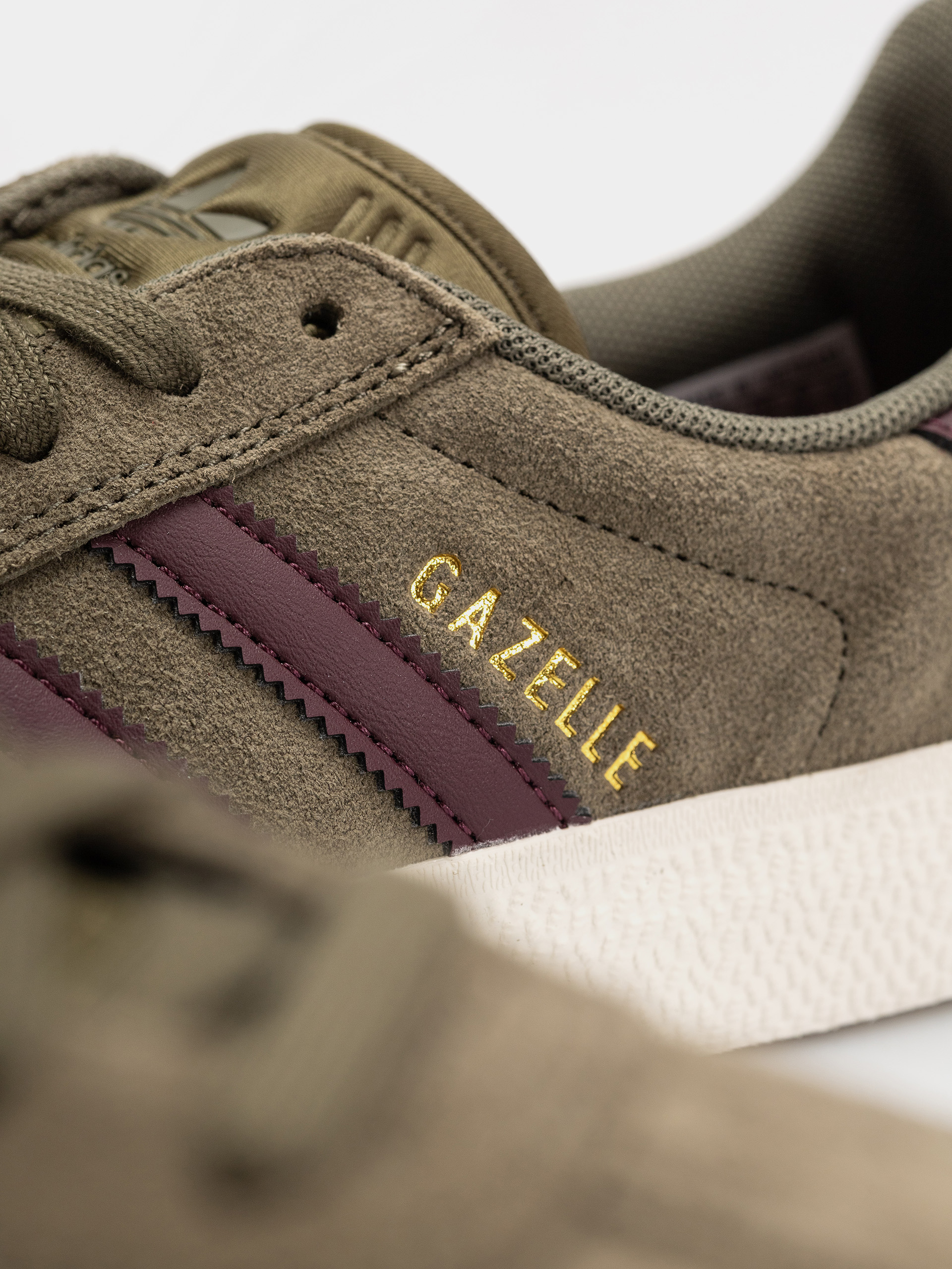 adidas Gazelle Adv Schuhe (olistr/maroon/cwhite)