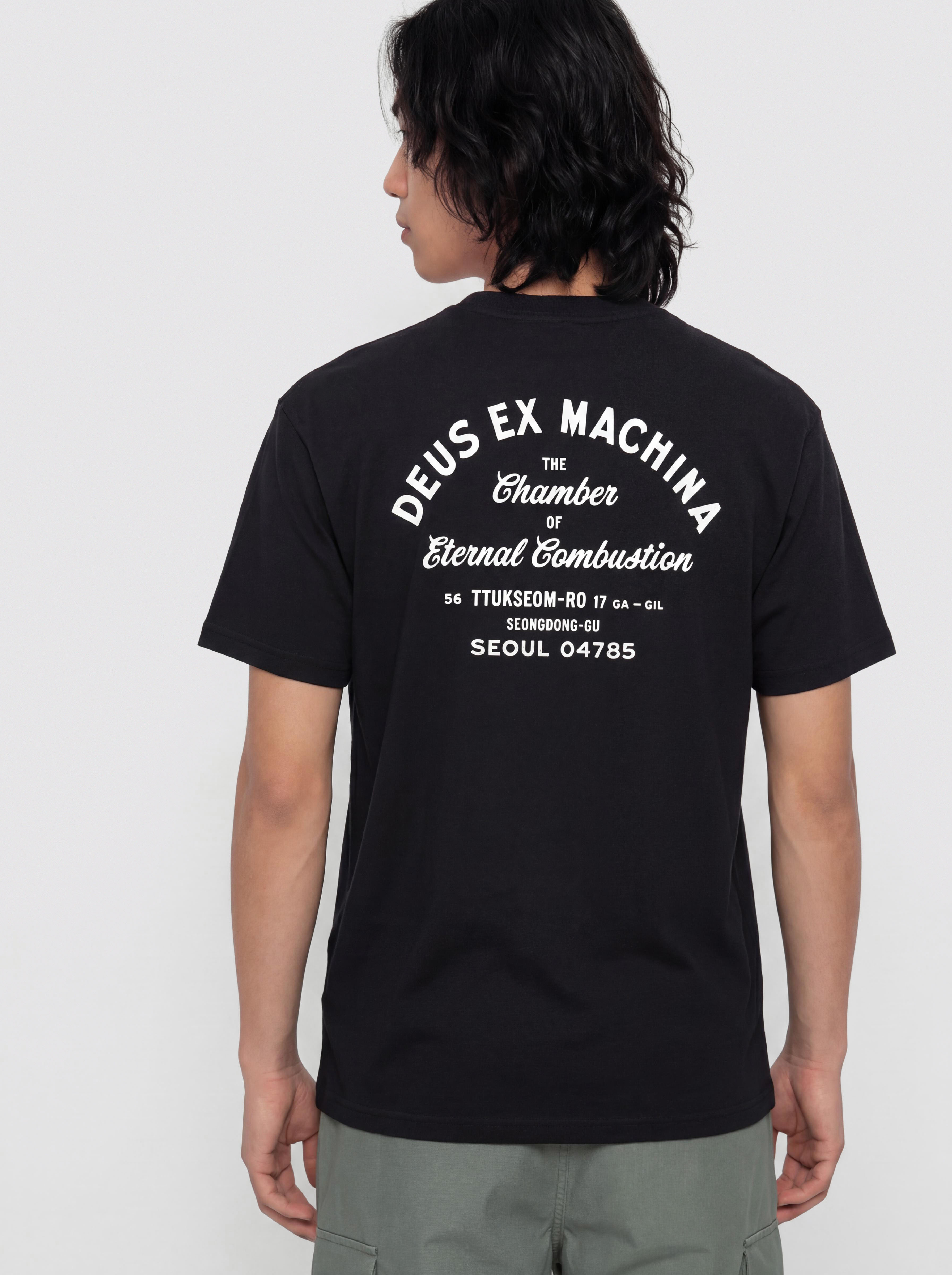 Deus Ex Machina Seoul Sign T-Shirt (black)