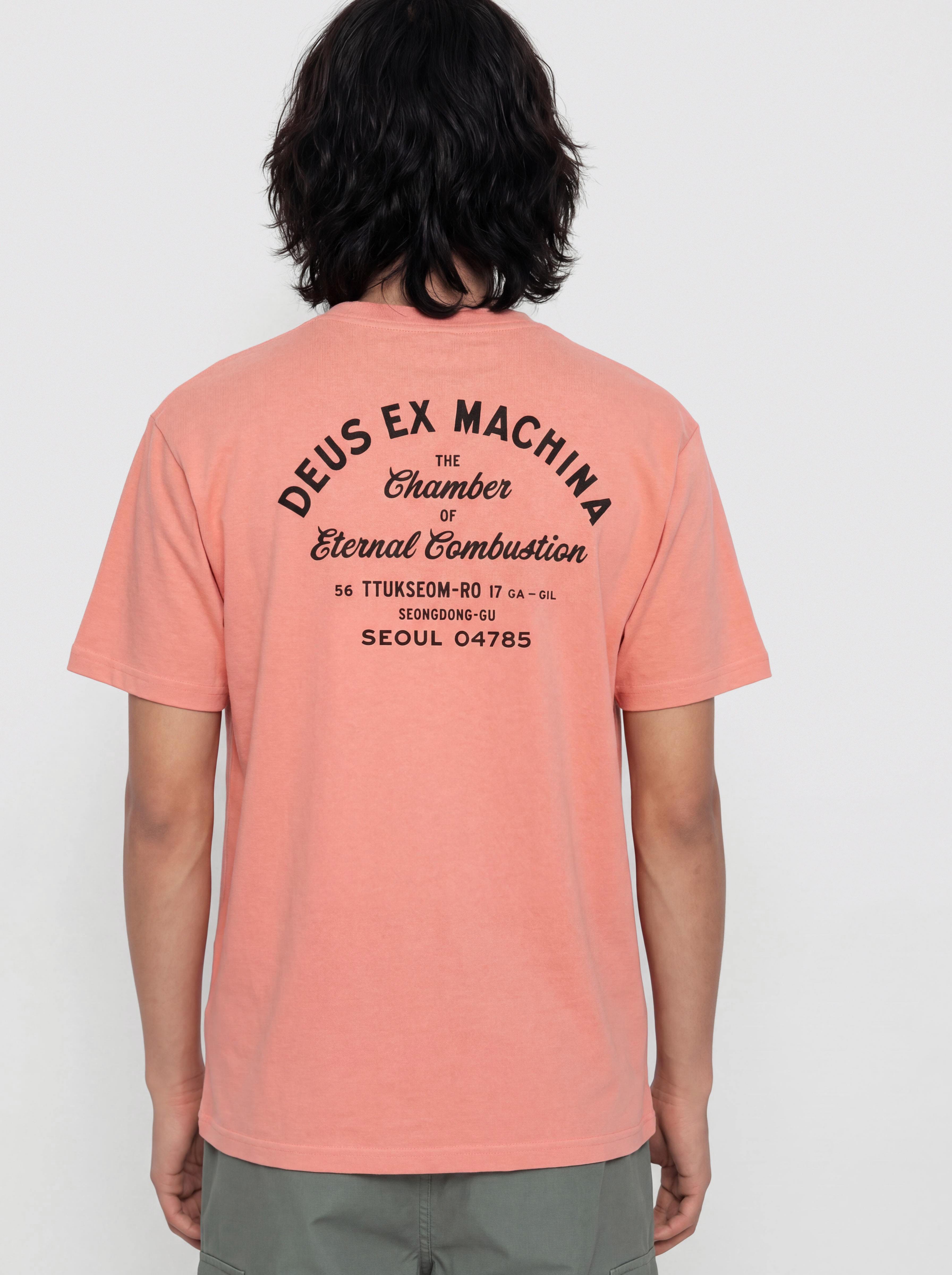 Deus Ex Machina Seoul Sign T-Shirt (lobster bisque pink)