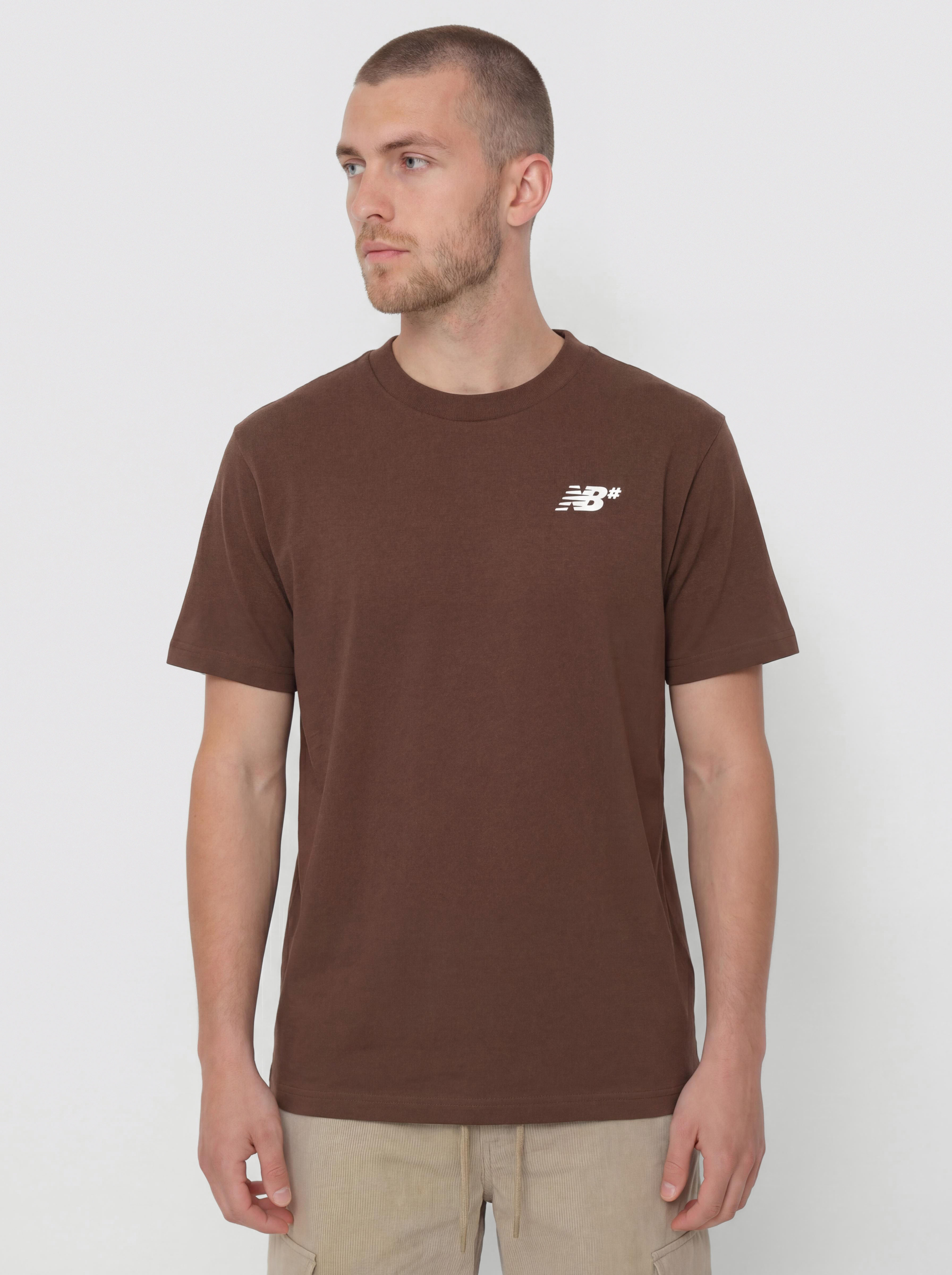 New Balance Numeric Small Logo T-Shirt (pumpernickel)