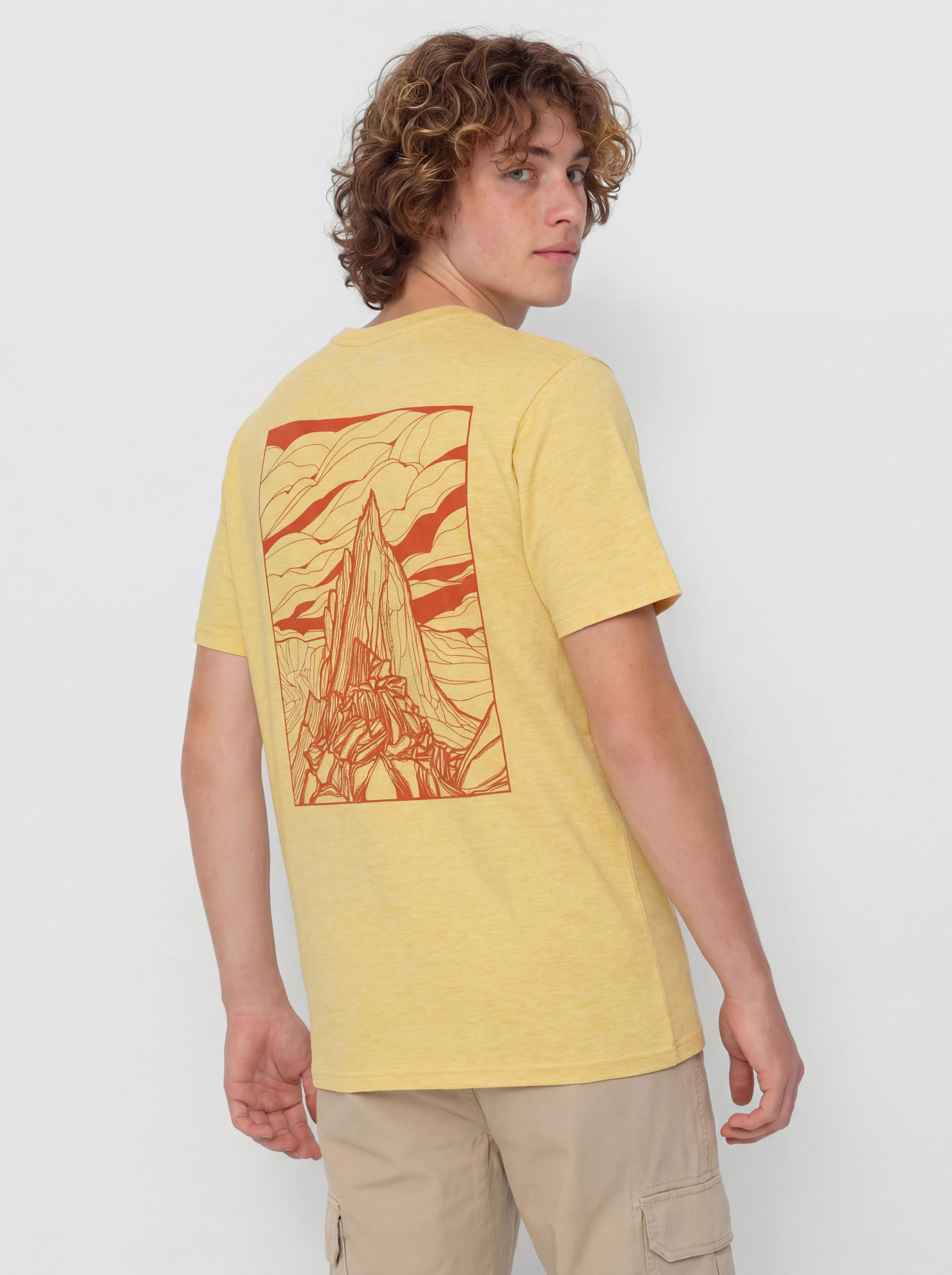 Patagonia Boardshort Logo Pocket Responsibili T-Shirt - yellow