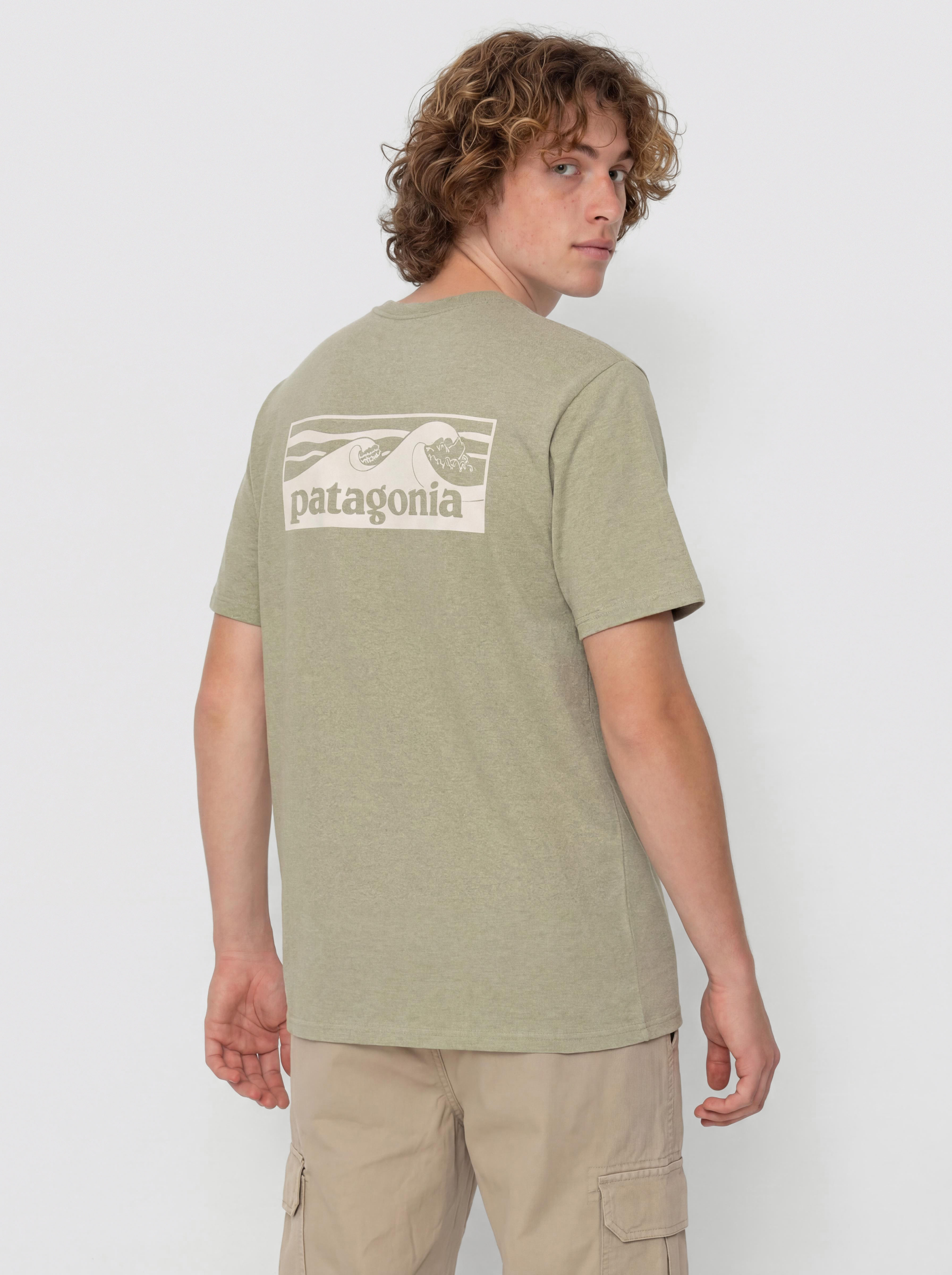 Patagonia Boardshort Logo Pocket Responsibili T-Shirt (gumtree green)