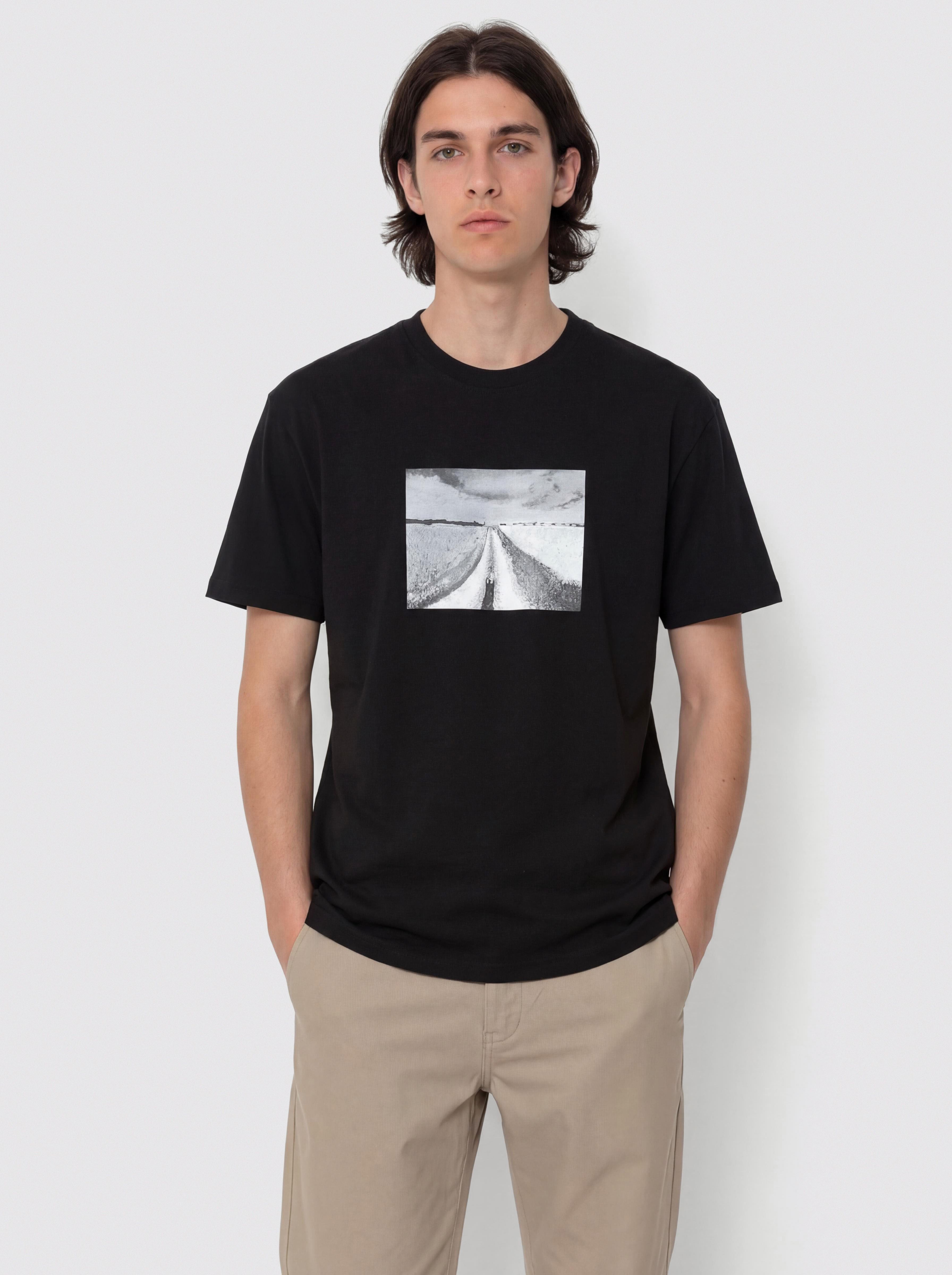 Polar Skate T-Shirt Open Fields